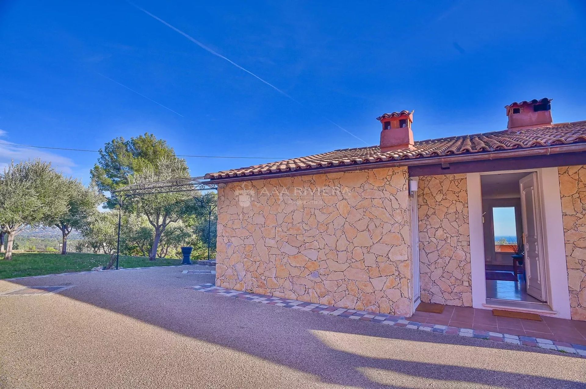 casa en Peymeinade, Alpes-Maritimes 12523443