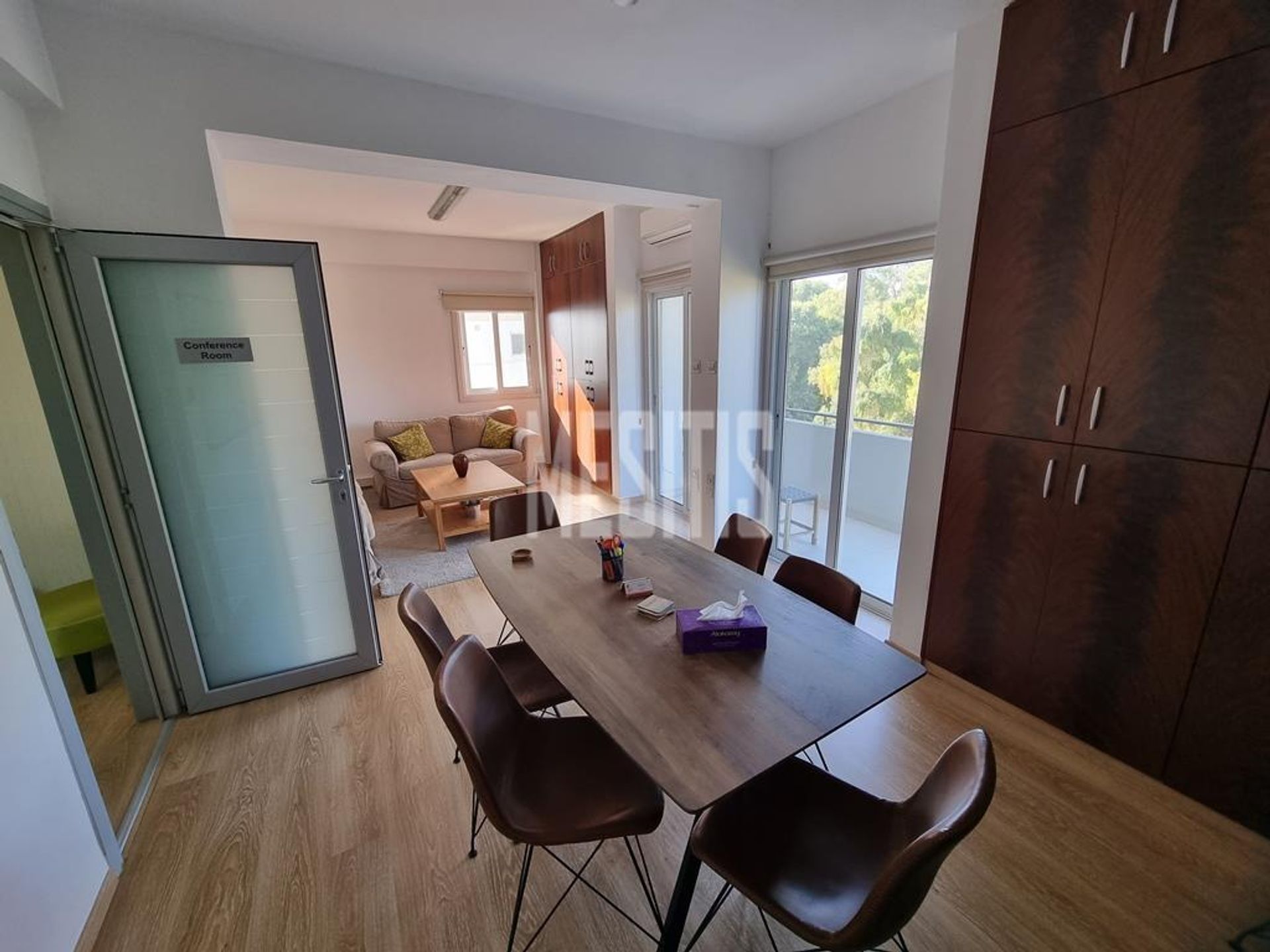 Pejabat dalam Nicosia, Lefkosia 12525026