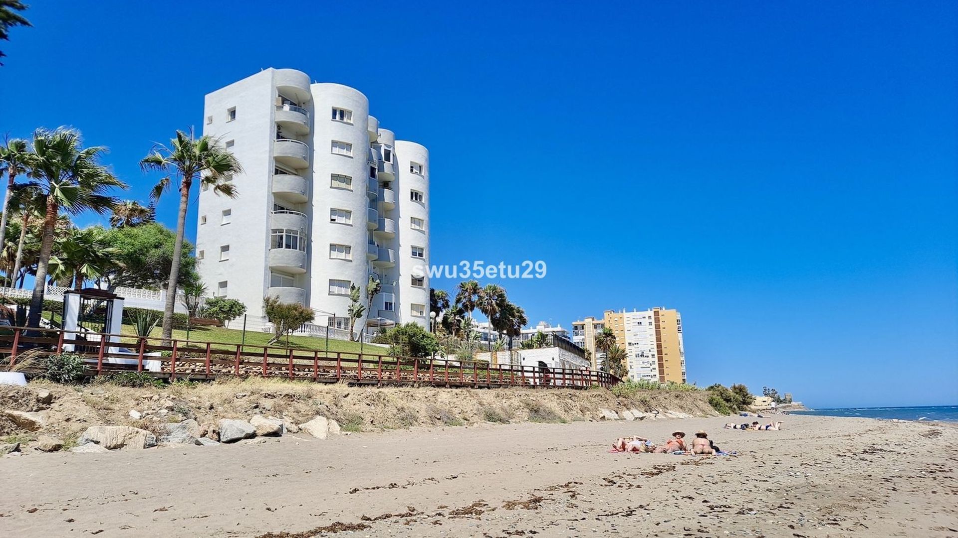 Condominium in Marbella, Andalusië 12525696