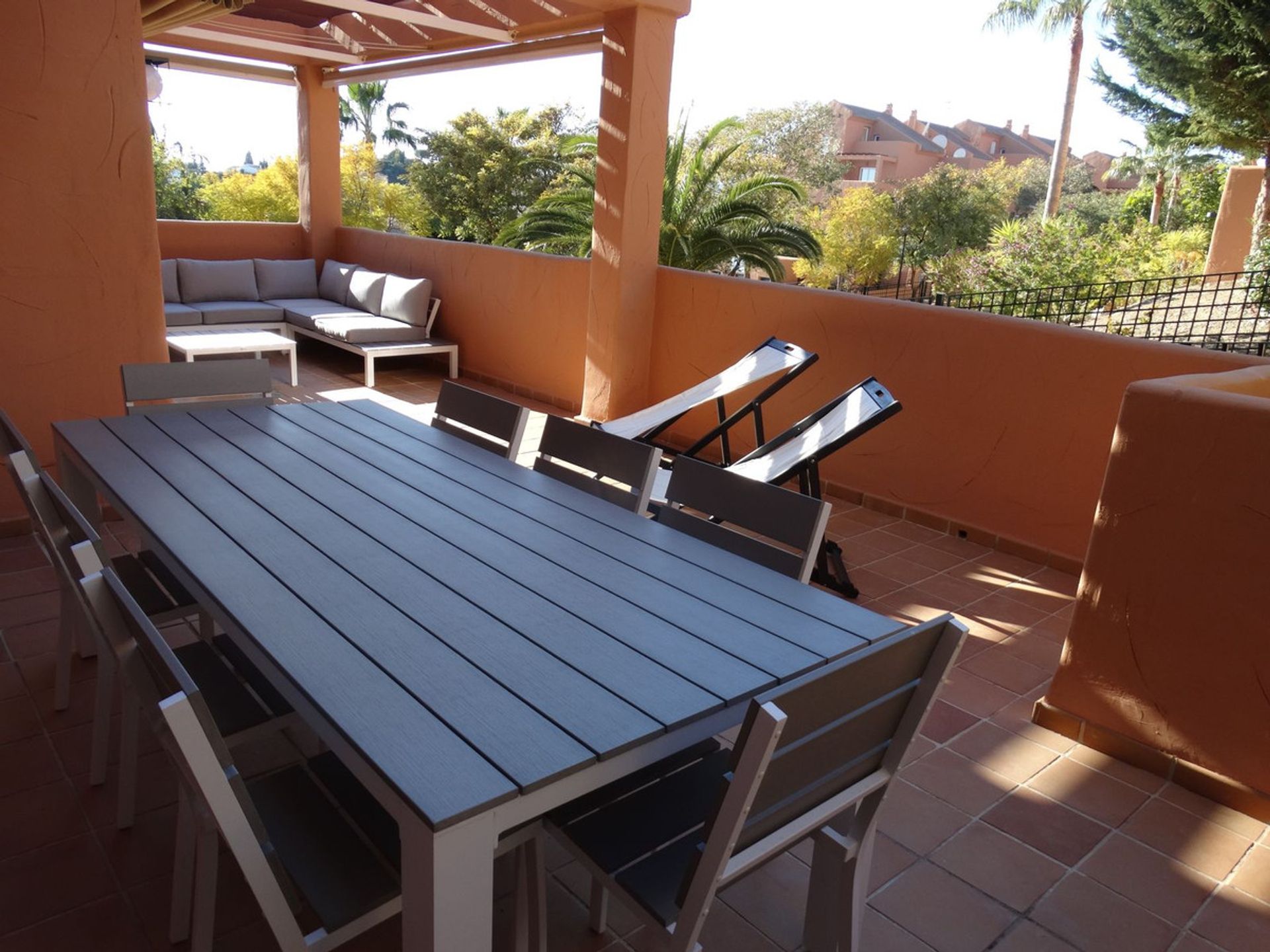 Condominium in Marbella, Andalucía 12526478