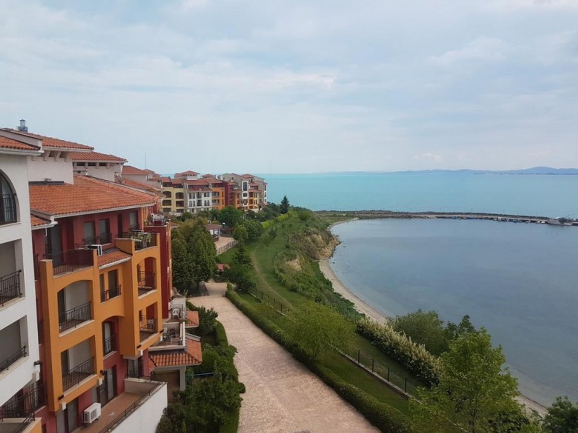 Condominium dans Aheloy, Burgas 12527071