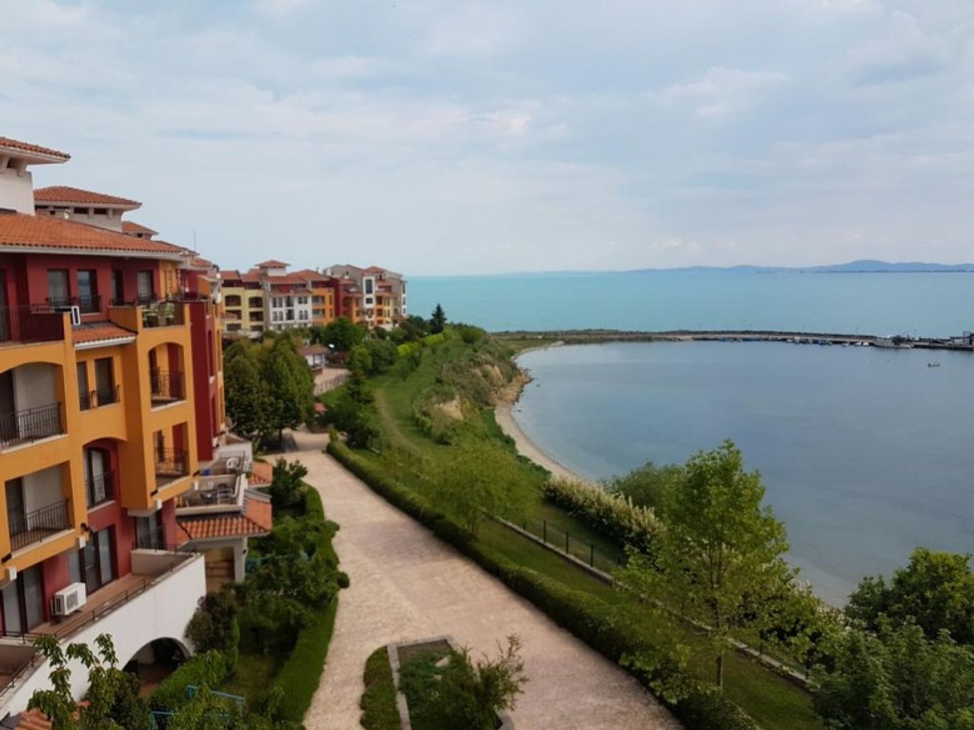 Condominium in Aheloy, Burgas 12527074