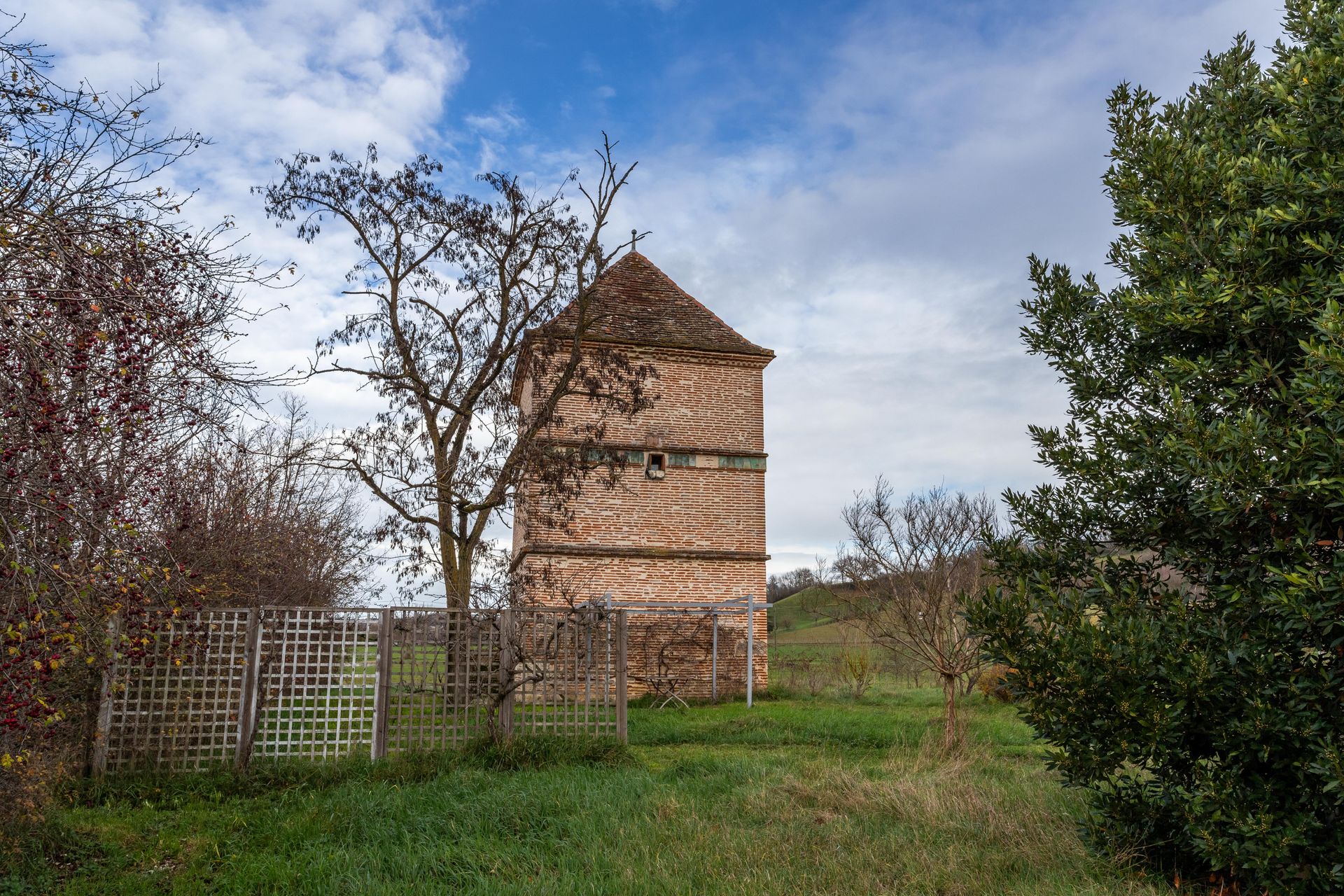 بيت في Lamagistère, Occitanie 12527091