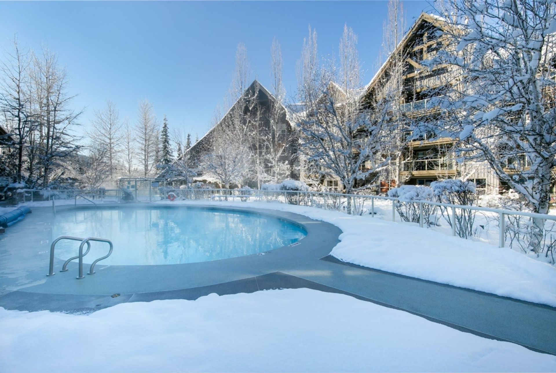 عمارات في Whistler, British Columbia 12527143