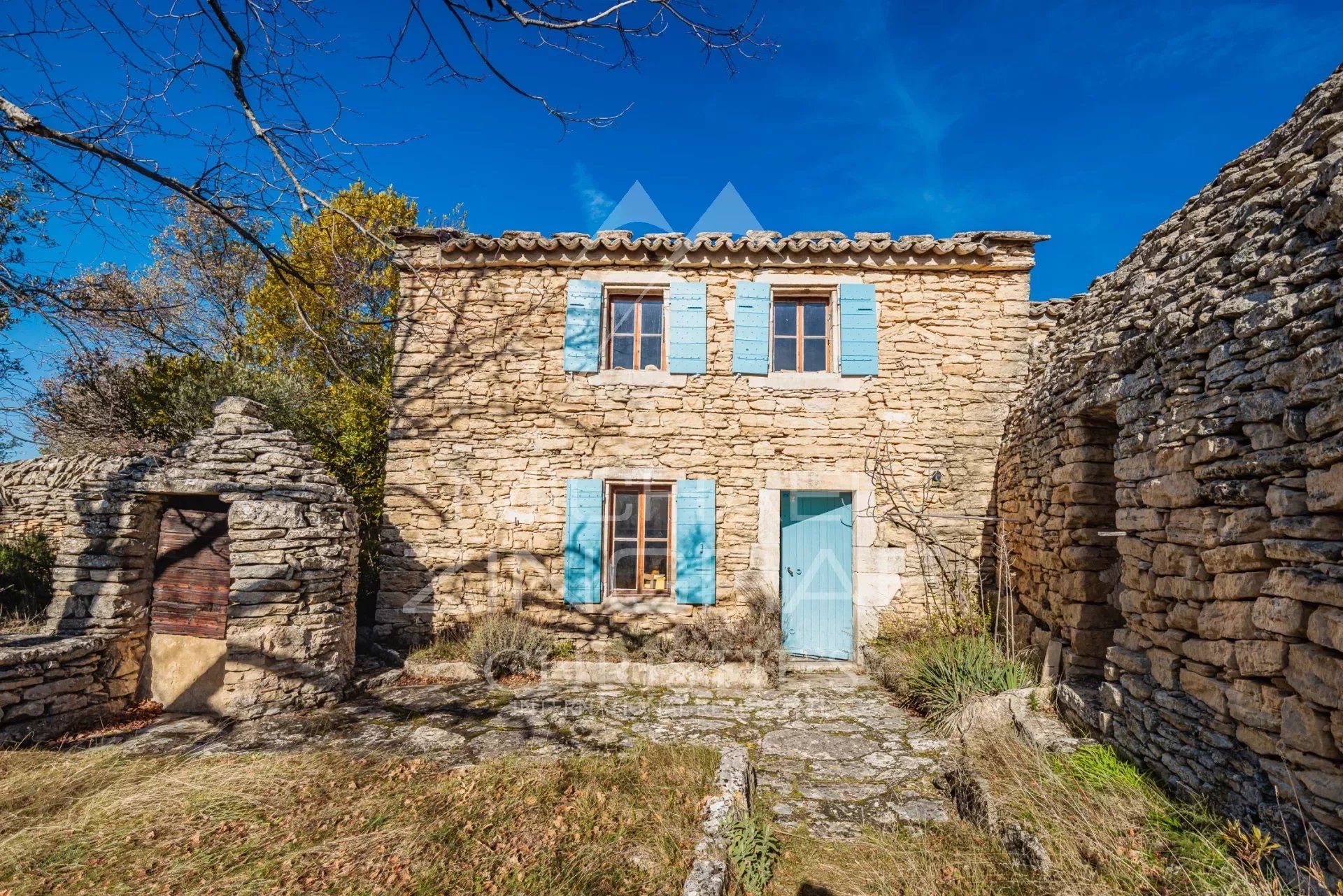 Haus im Gordes, Vaucluse 12527175