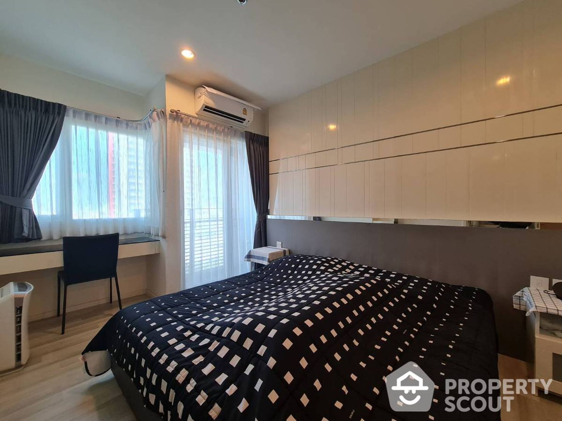 Condominium in , Krung Thep Maha Nakhon 12528156