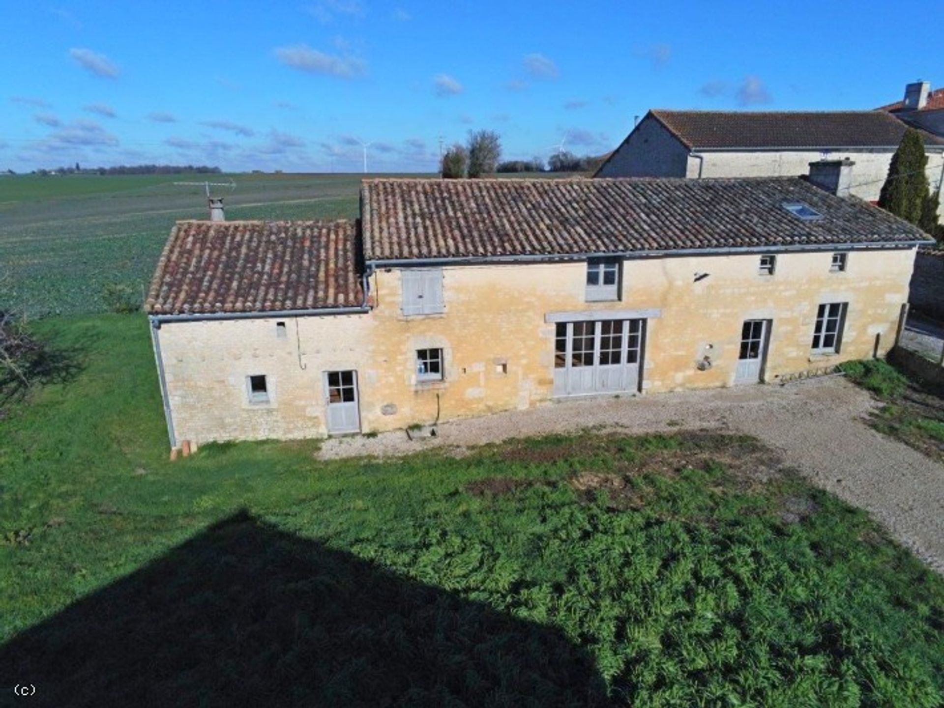 rumah dalam Villefagnan, Nouvelle-Aquitaine 12528605