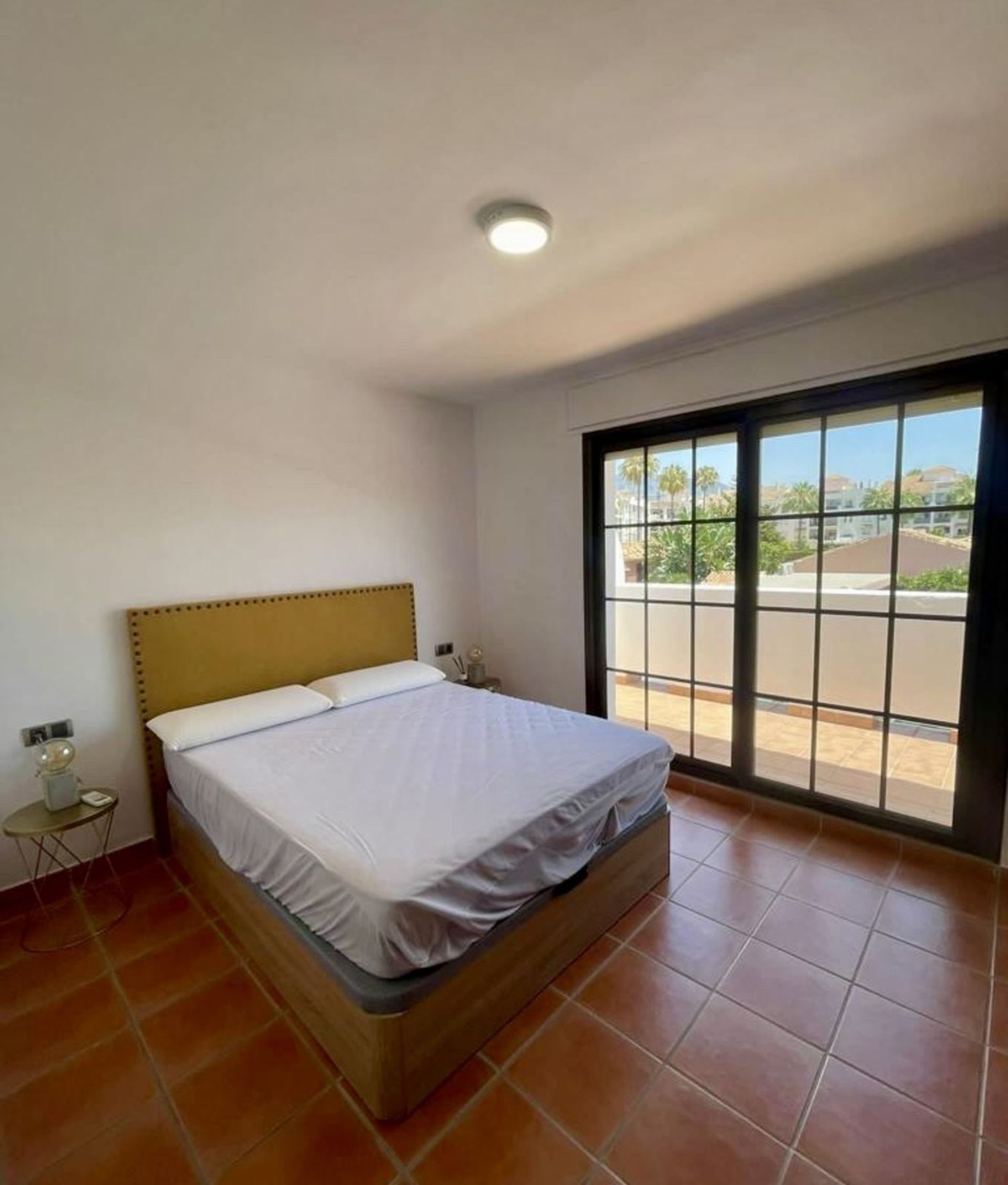 casa en San Pedro de Alcántara, Andalucía 12528630