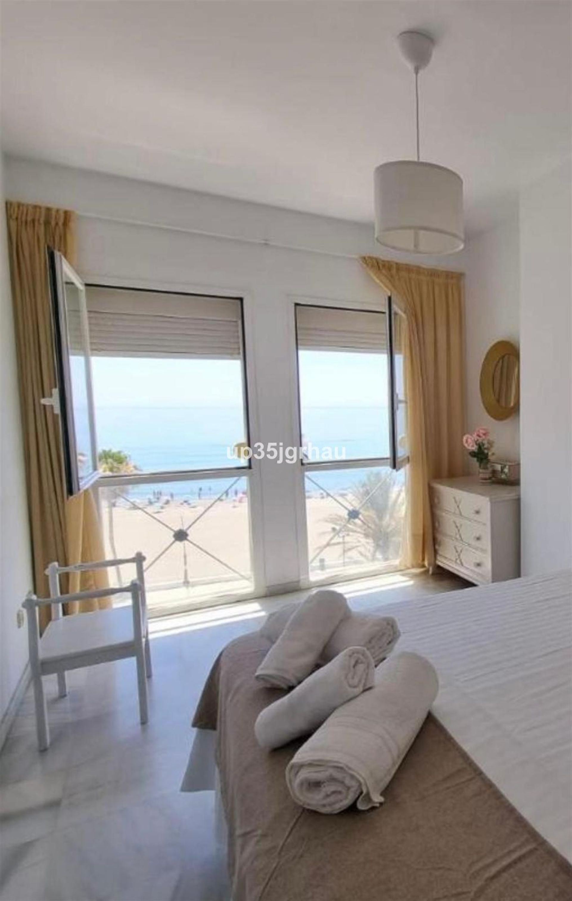 Condominium in Estepona, Andalusië 12528662