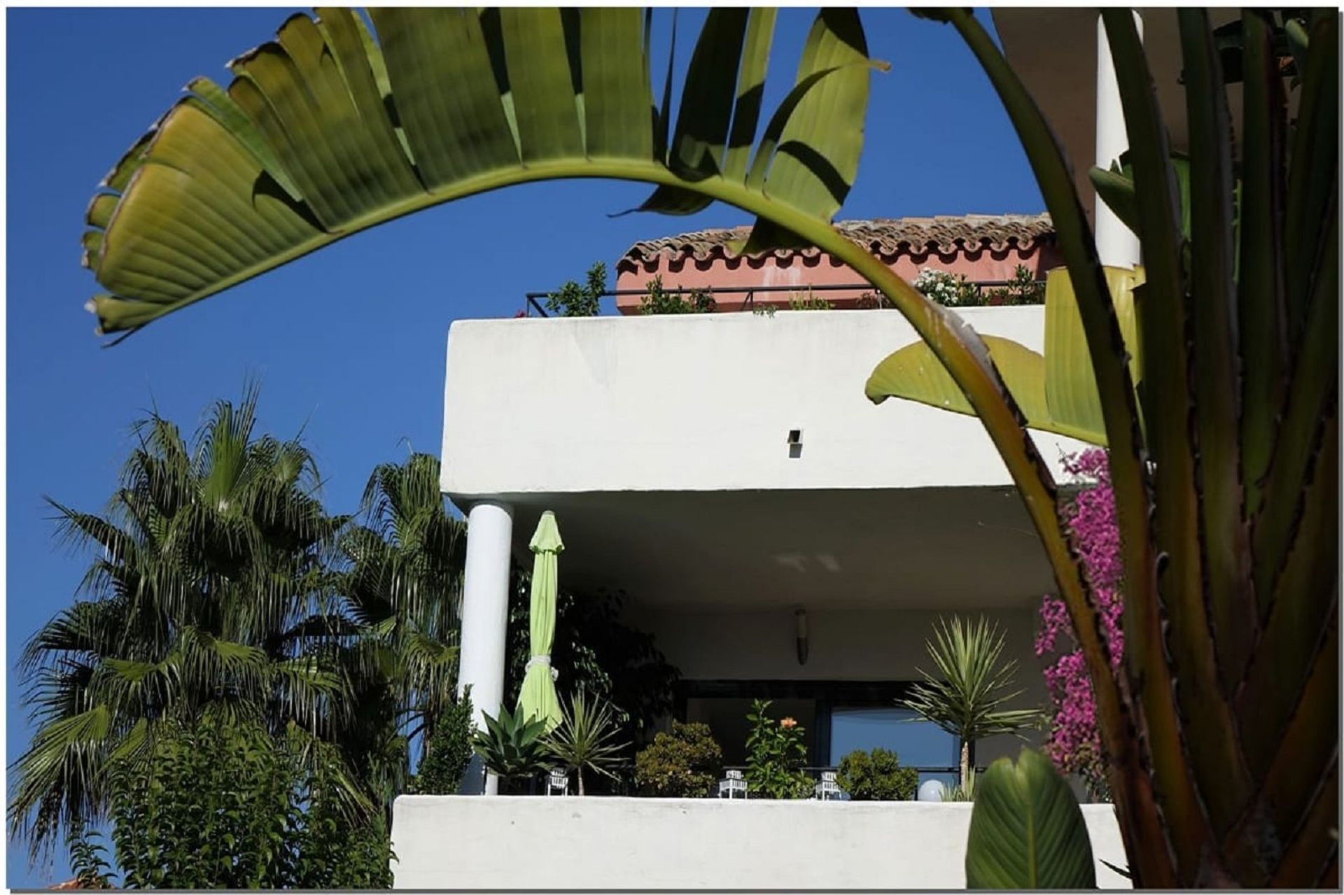 Condominium dans Estepona, Andalucía 12528740