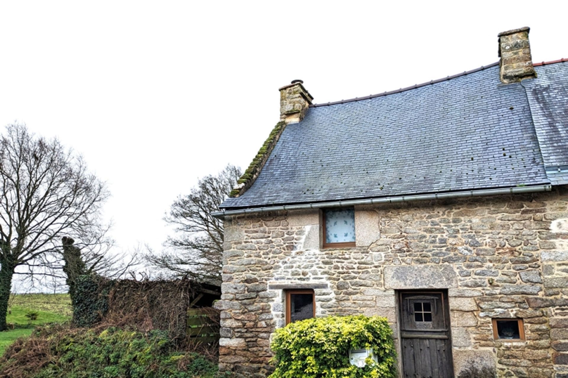 Hus i Saint-Tjener, Bretagne 12529275