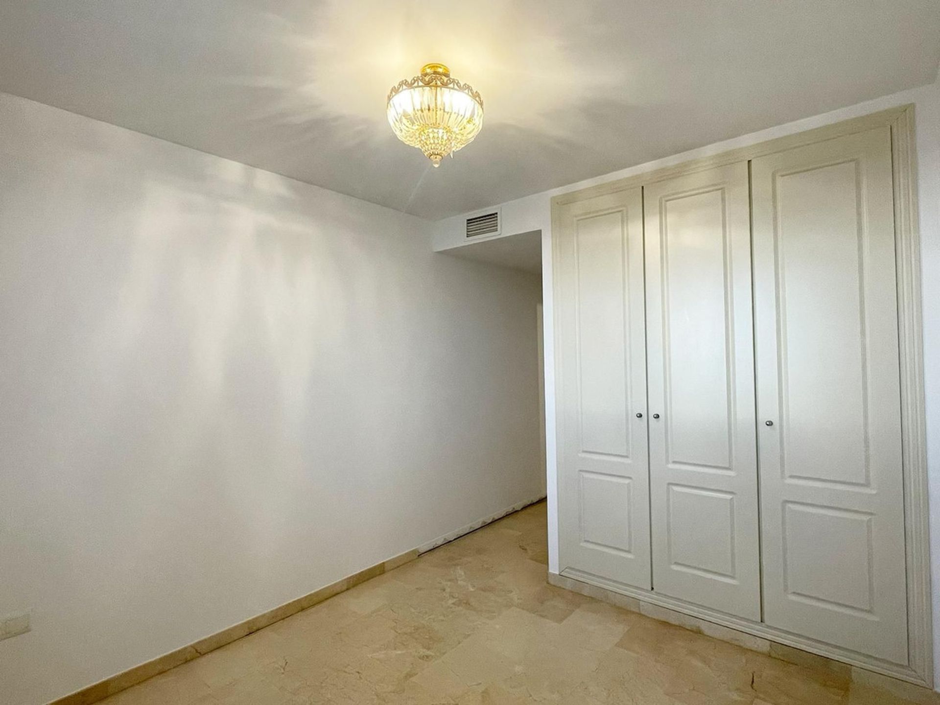 Condominio nel Benalmádena, Andalusia 12531046