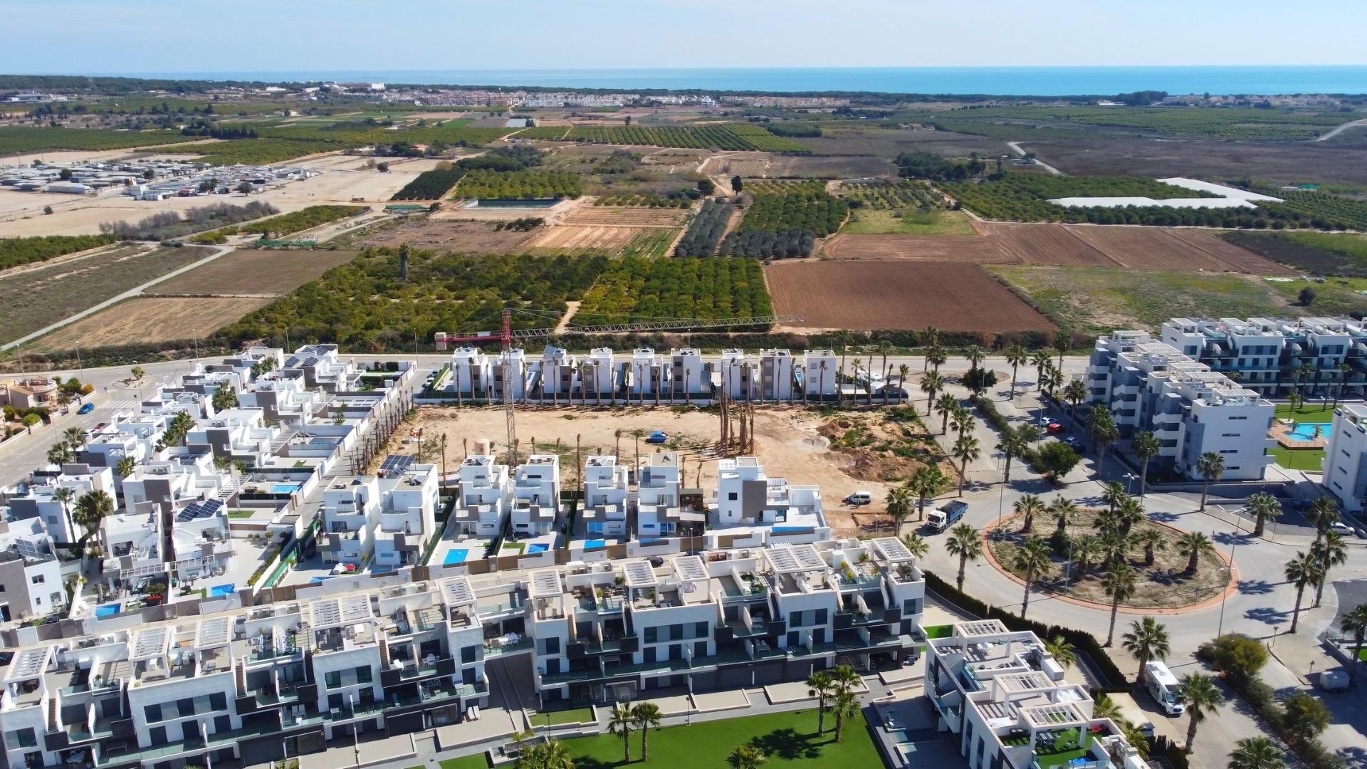 Condominio en Guardamar del Segura, Comunidad Valenciana 12532831