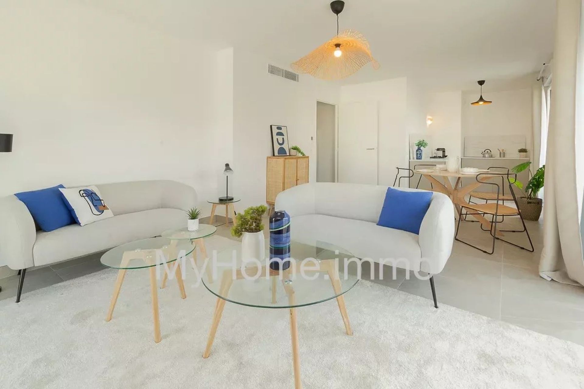 Condominio nel Antibes, Provenza-Alpi-Costa Azzurra 12533526