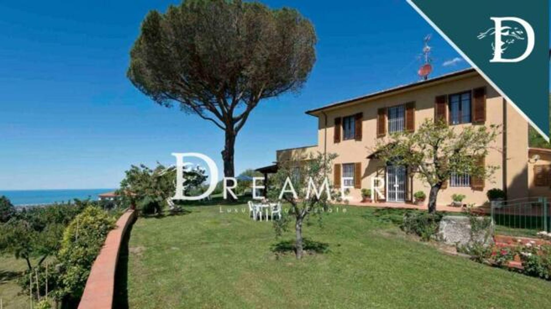 Condominium dans Camaiore, Toscane 12534077