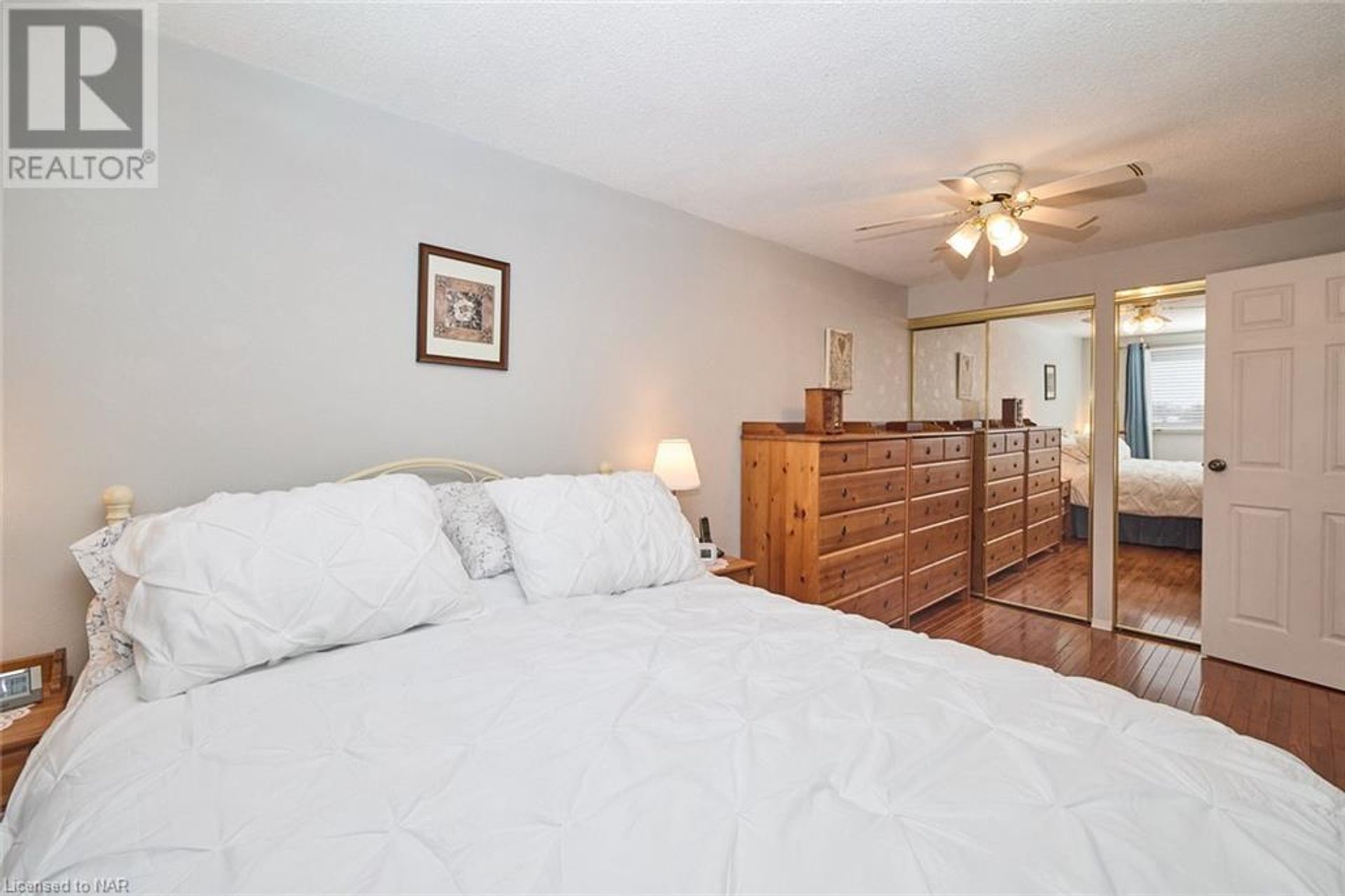 Huis in St. Catharines, Ontario 12534601