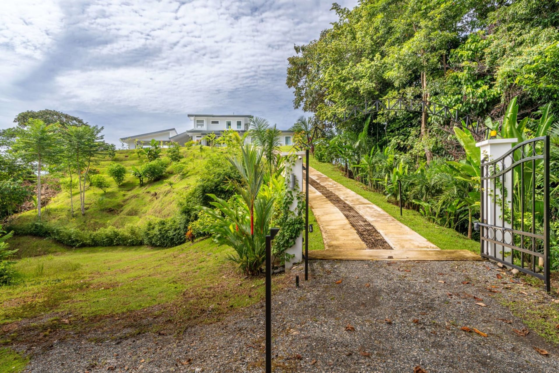 Huis in Ciudad Cortés, Puntarenas Province 12534626