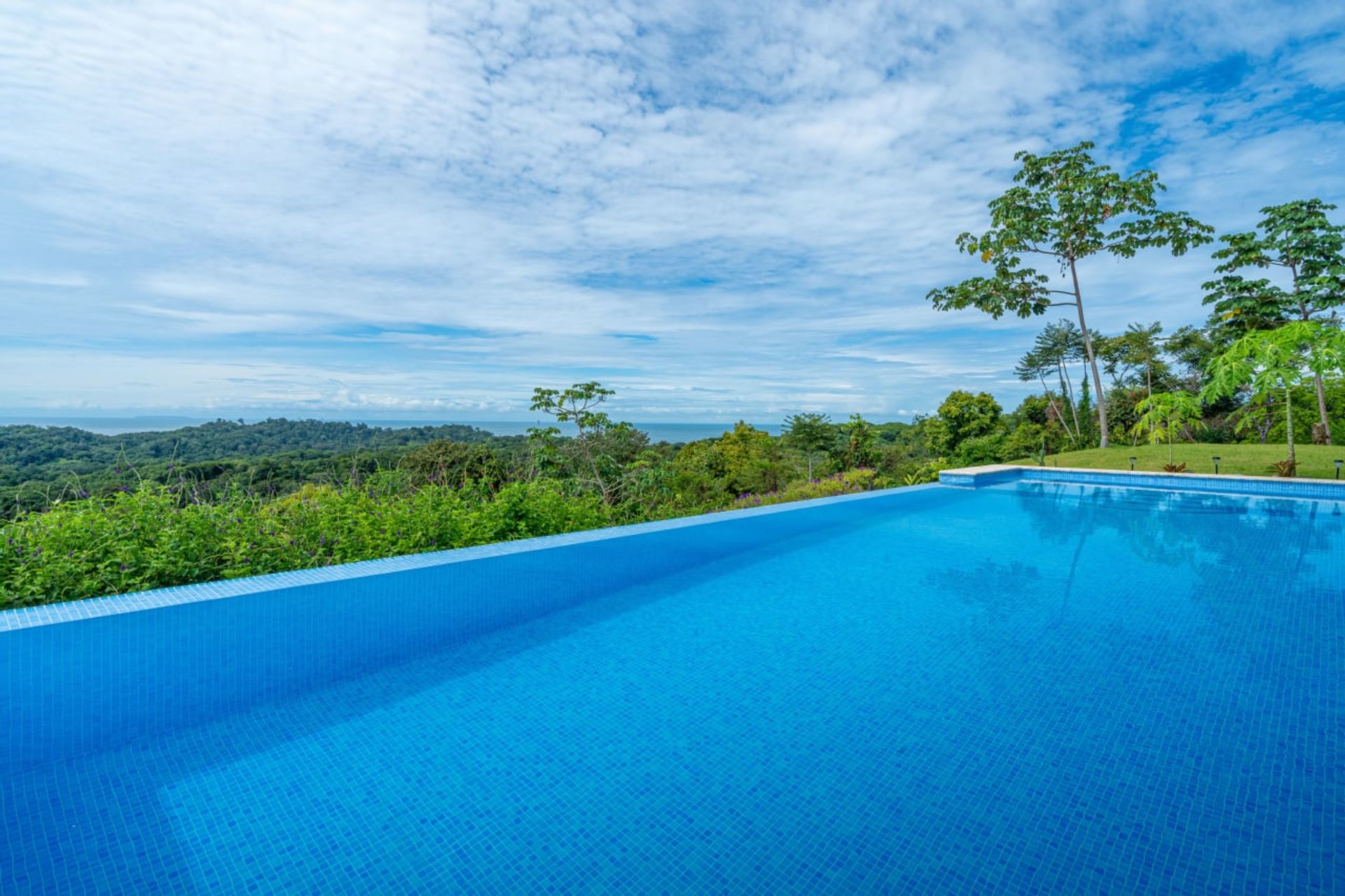 House in Ciudad Cortés, Puntarenas Province 12534626