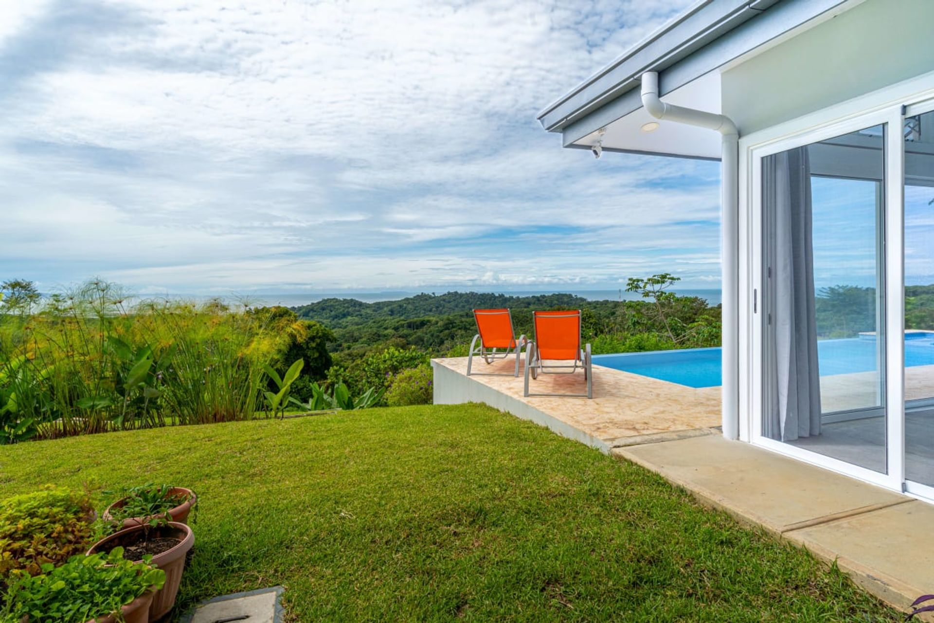 Huis in Ciudad Cortés, Puntarenas Province 12534626