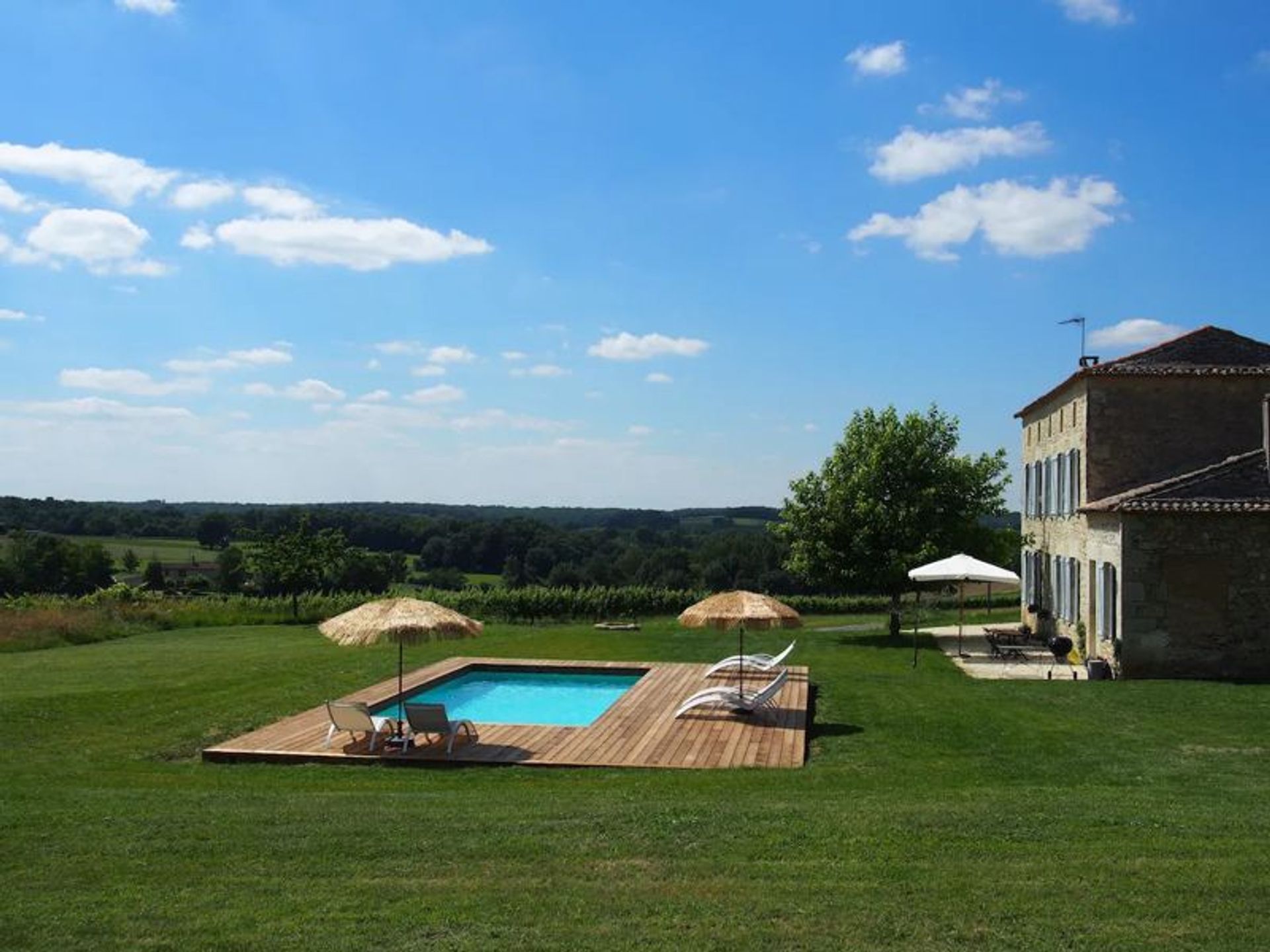 Huis in Pellegrue, Nouvelle-Aquitaine 12534654