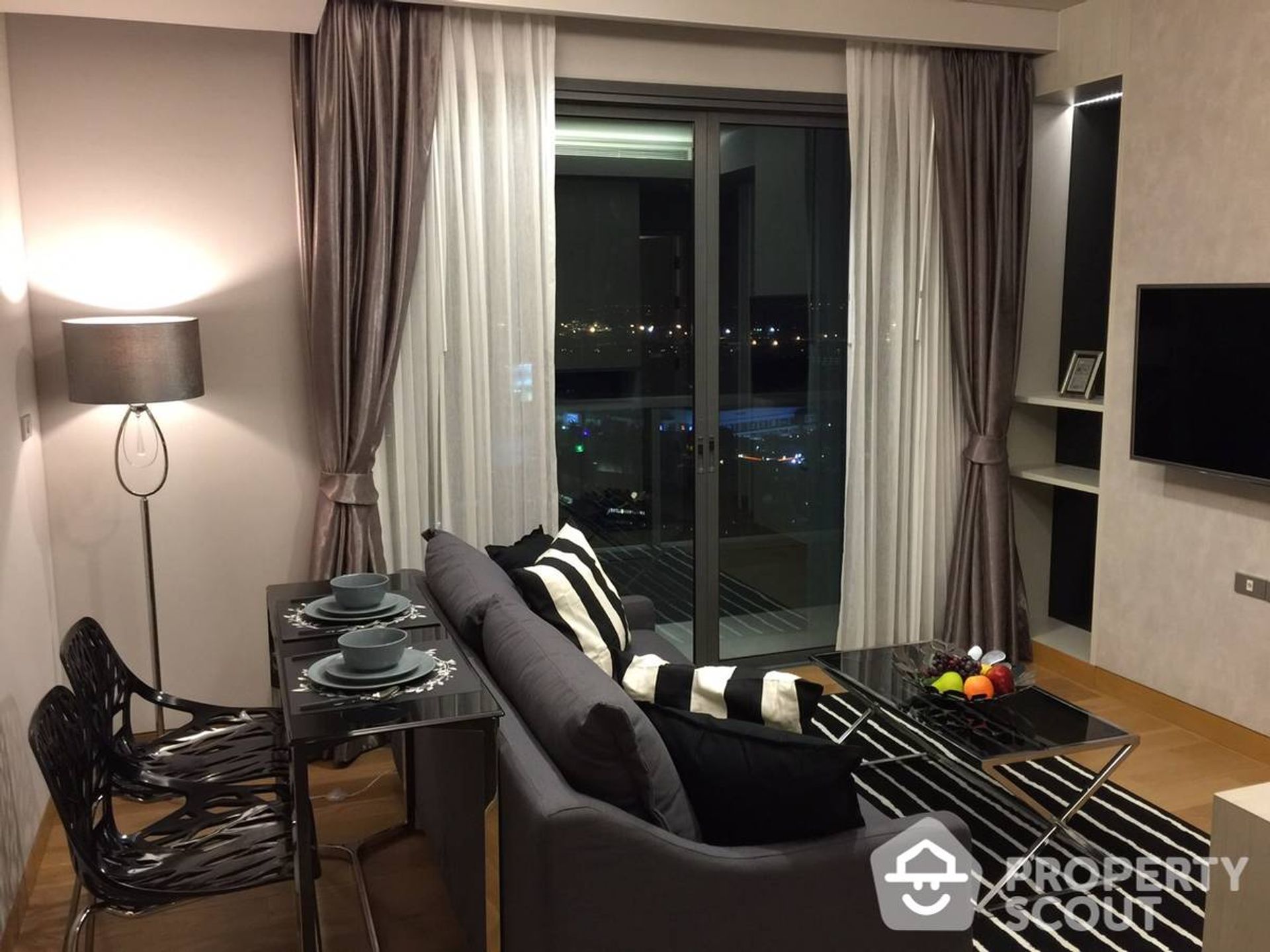 Condominio nel Khlong Toei, Krung Thep Maha Nakhon 12535224