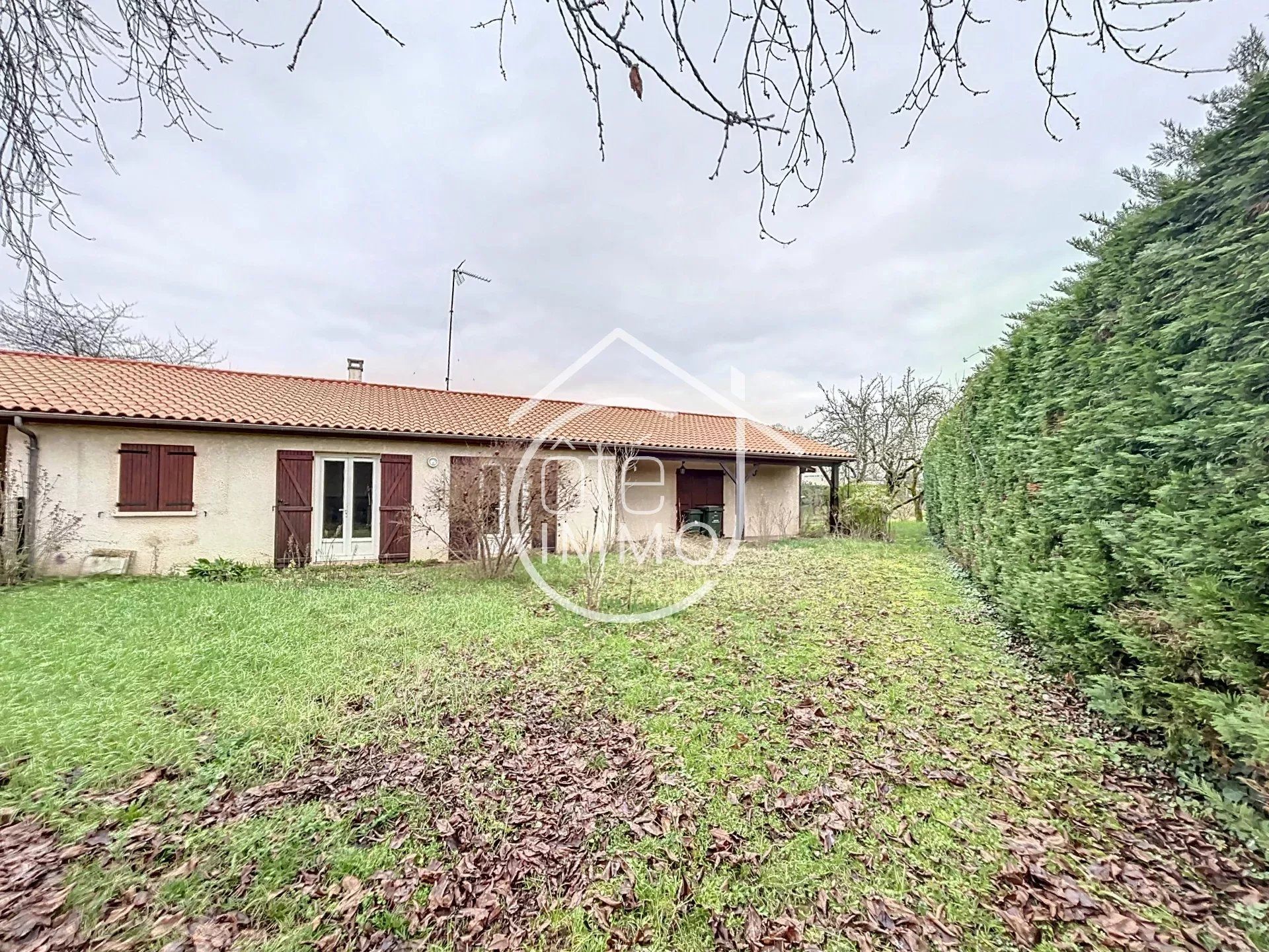 House in Pineuilh, Nouvelle-Aquitaine 12535447