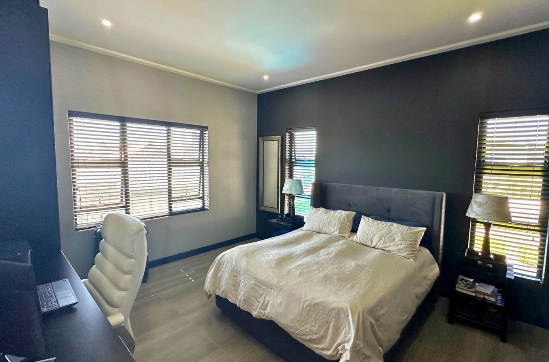 Dom w Cape Town, 62 Corymbosa Crescent 12535569