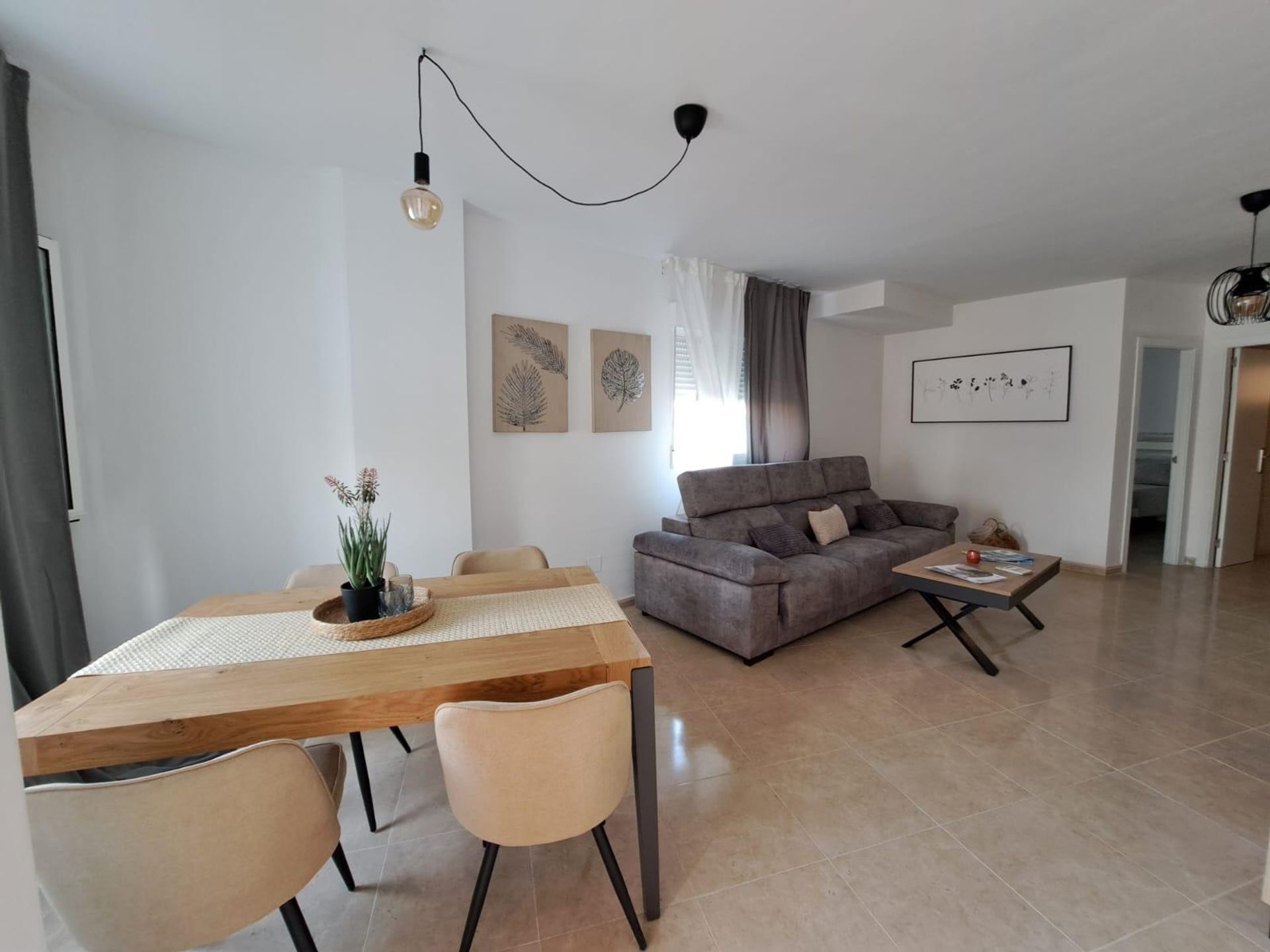 Hus i Hurchillo, Valencia 12535610