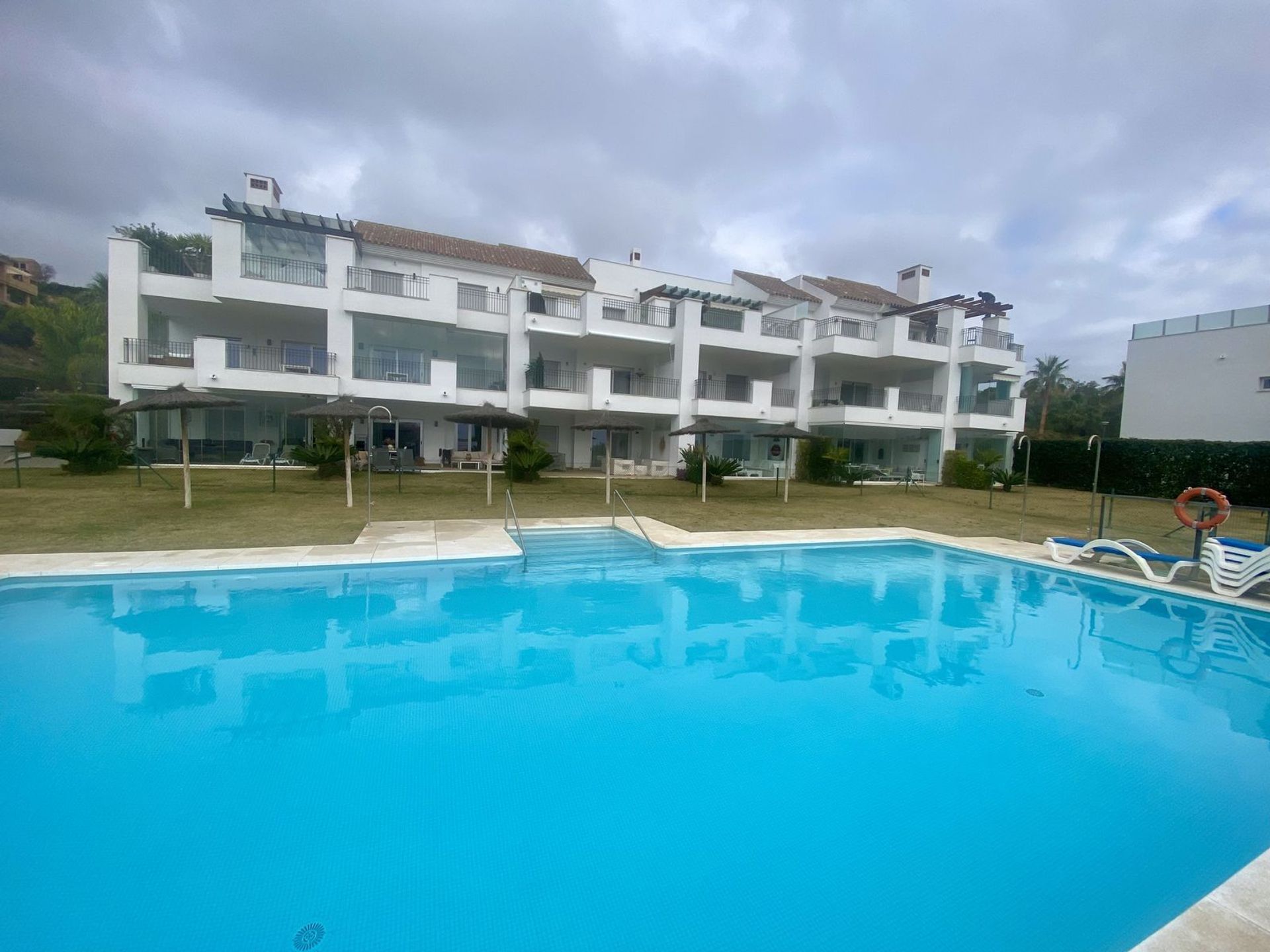 Condominium in Marbella, Andalusia 12535638