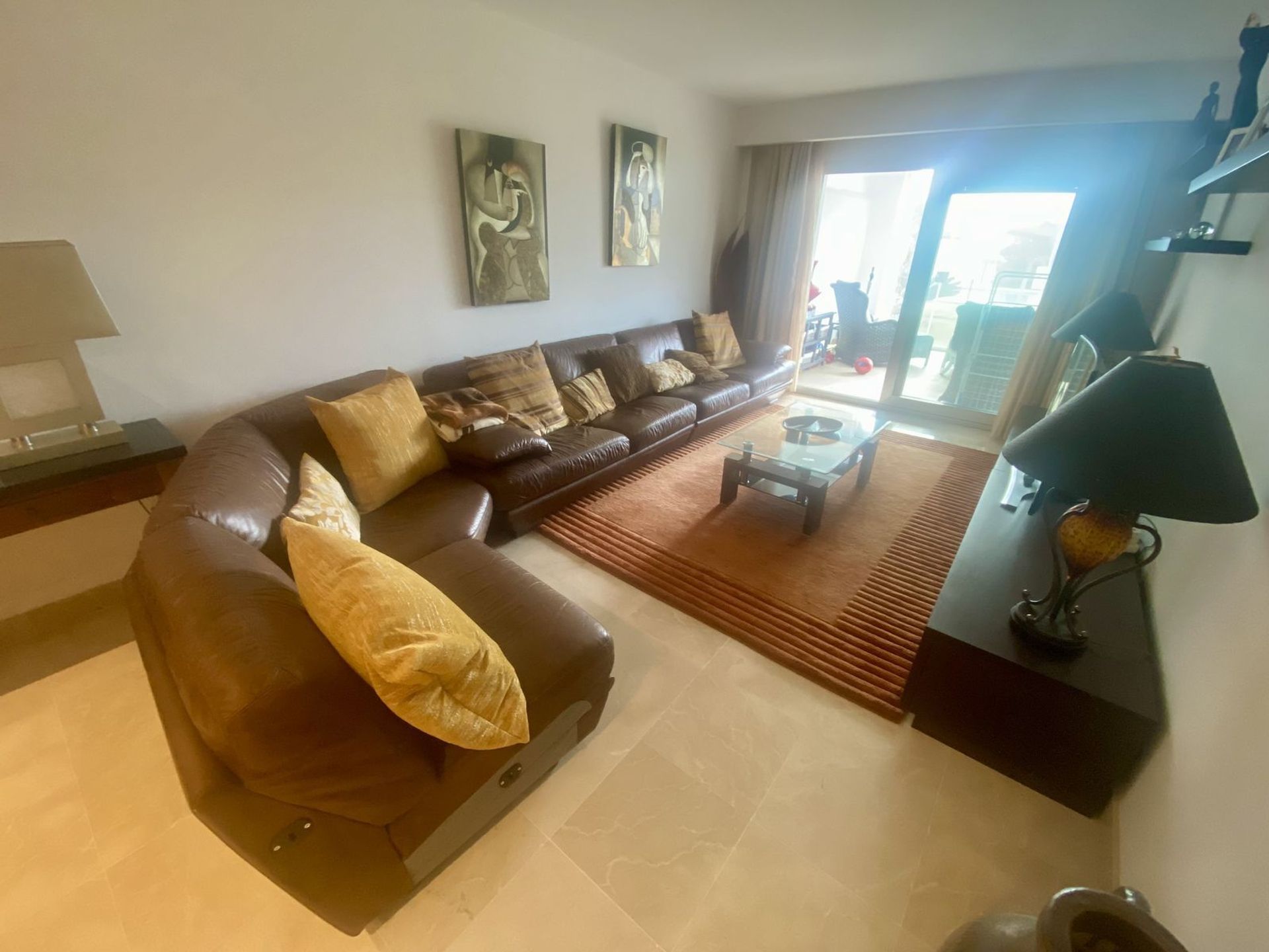 Condominium in Marbella, Andalusia 12535638