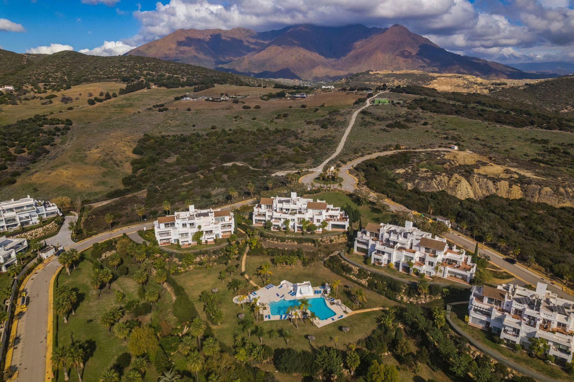 Condominio en Casares, Andalucía 12535688