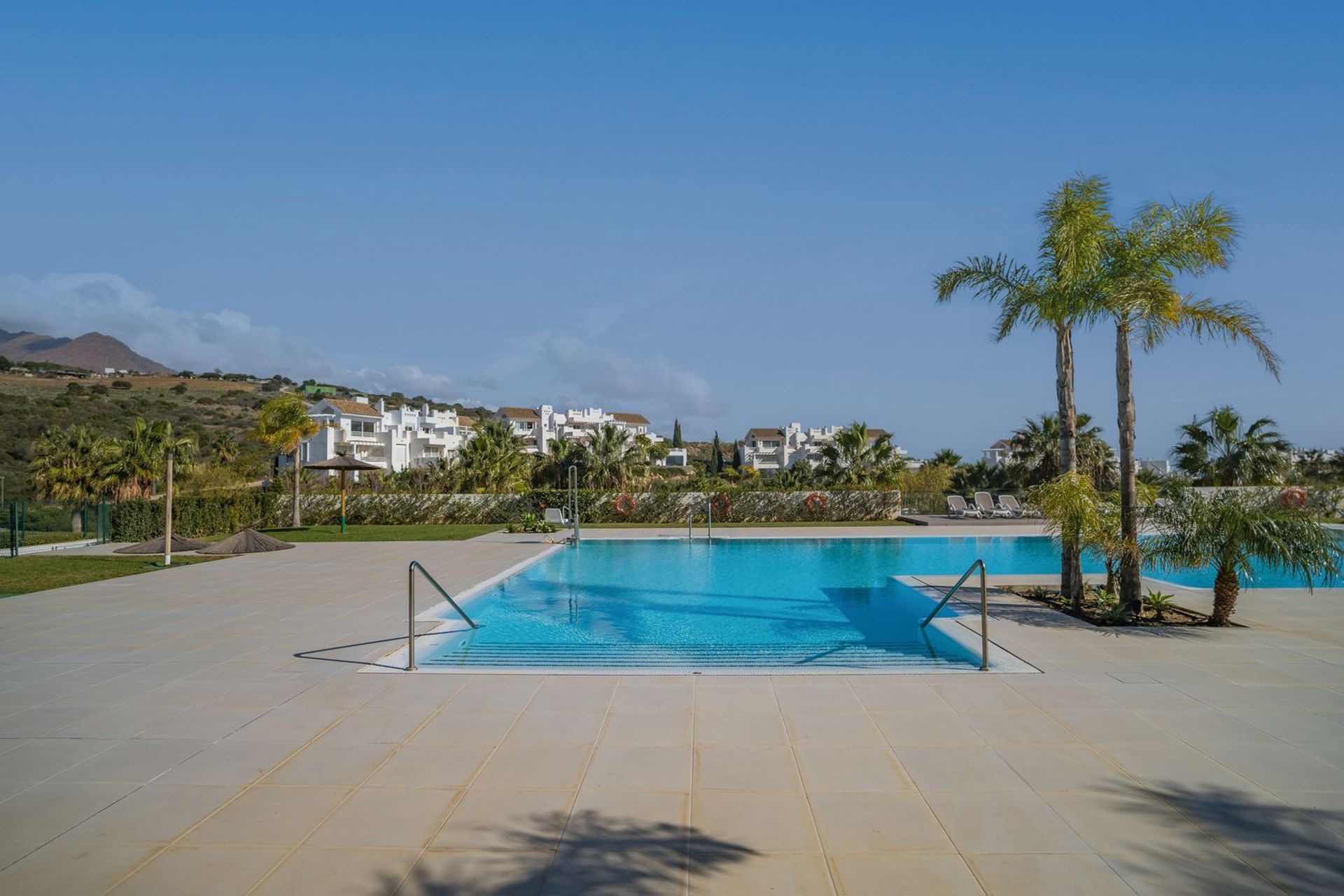 Condominio en Casares, Andalucía 12535688