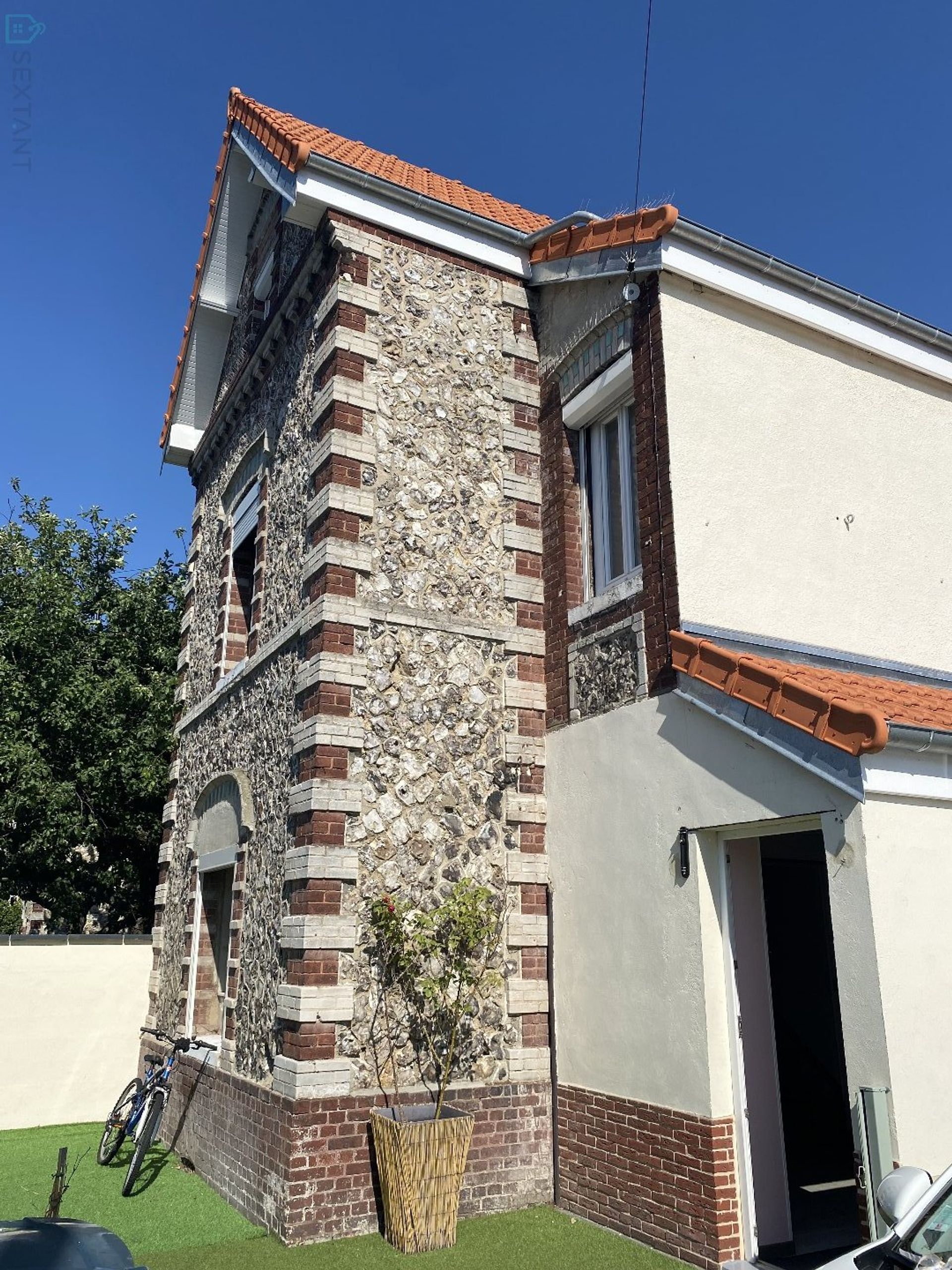 Casa nel Sotteville-lès-Rouen, Normandy 12536616