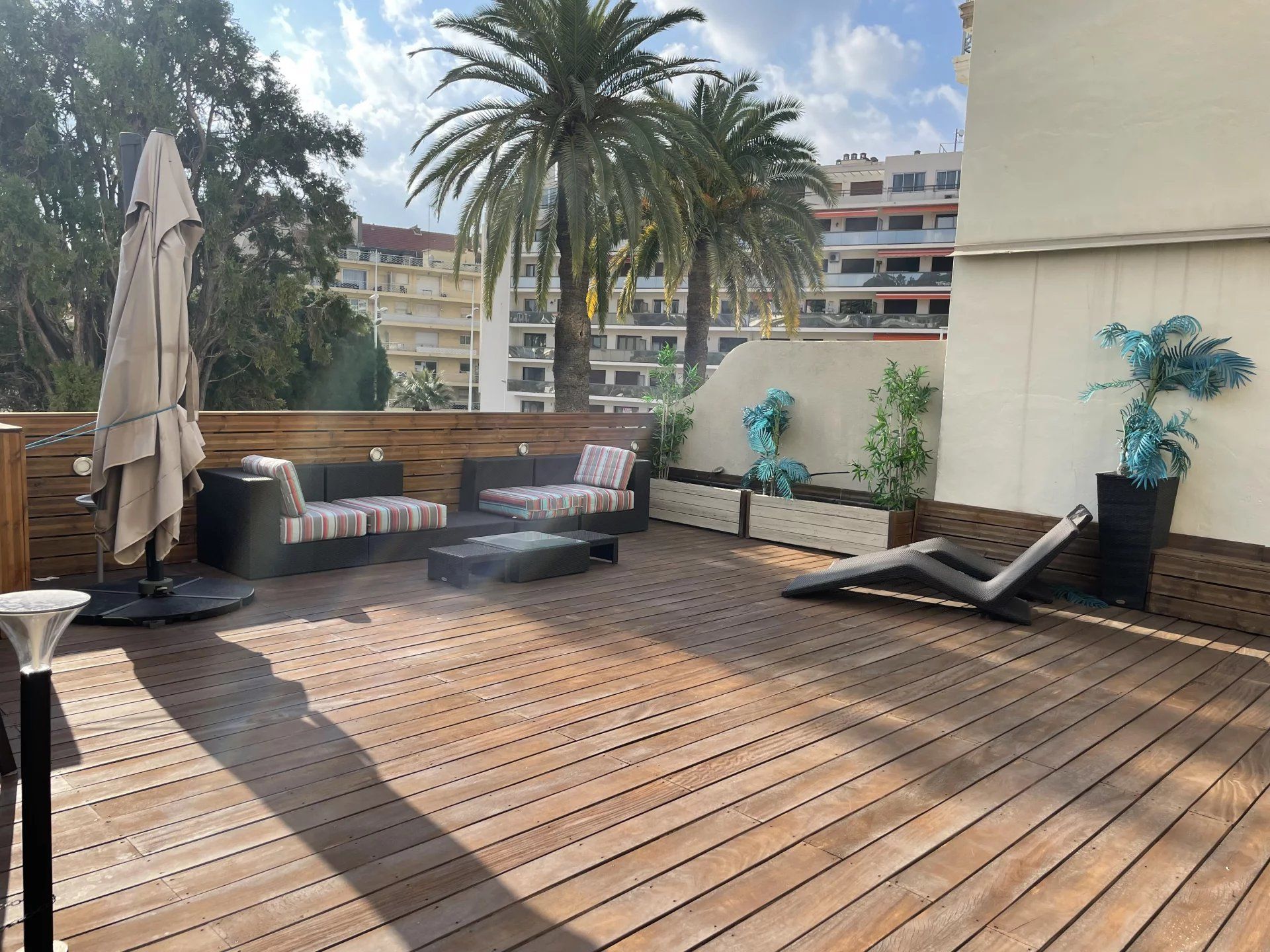 Condominium dans Cannes, Alpes-Maritimes 12537018