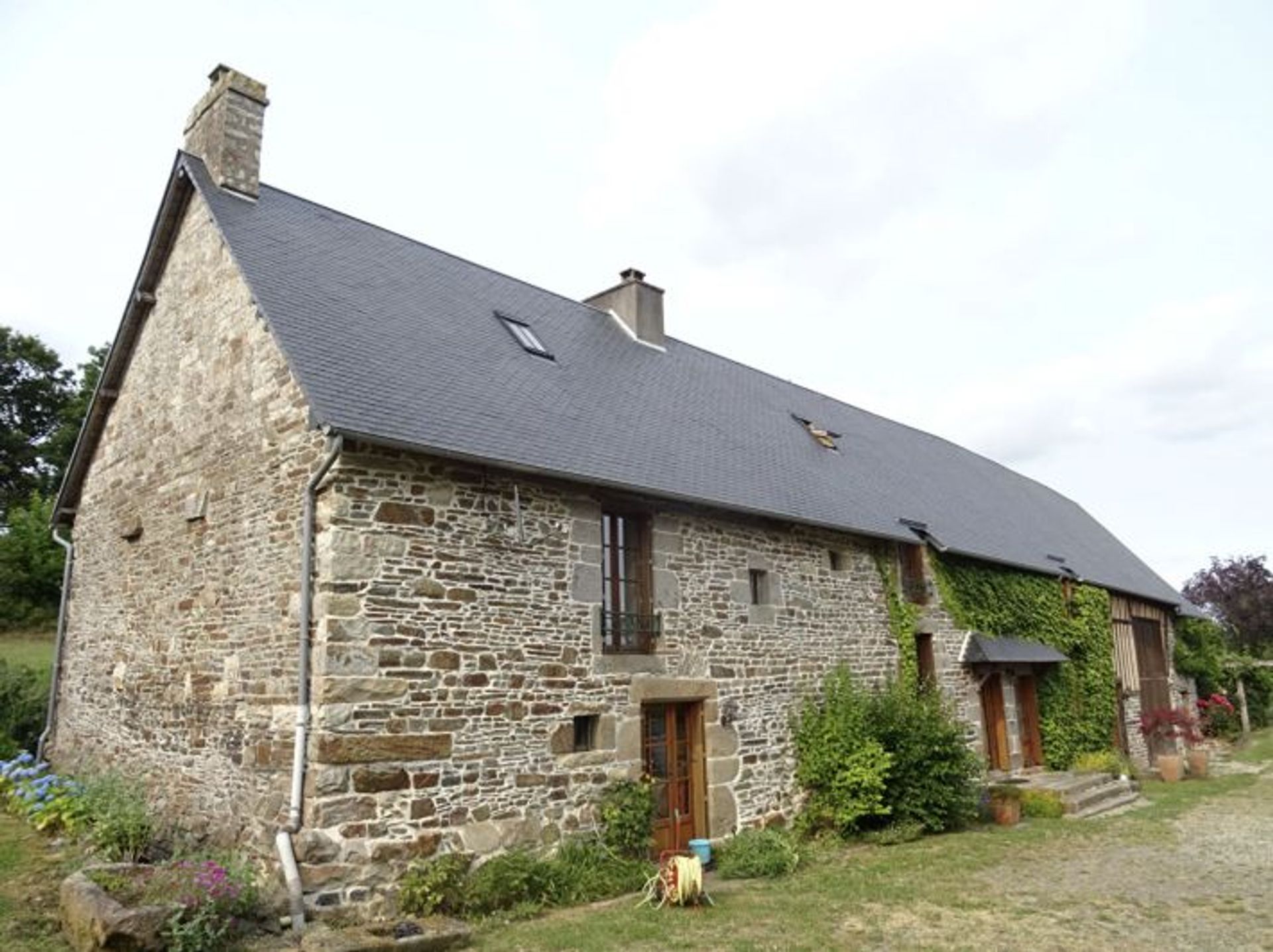 Hus i Barenton, Normandie 12537629