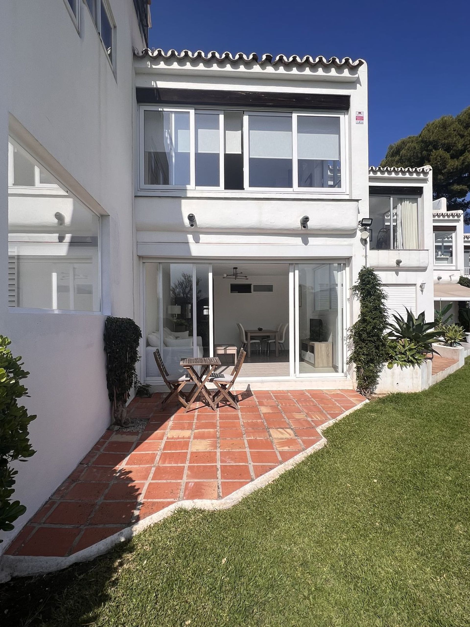 Condominium in Marbella, Andalucía 12538062