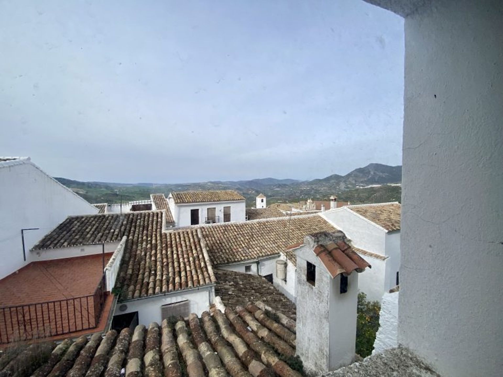 жилой дом в Zahara de la Sierra, Andalusia 12538349