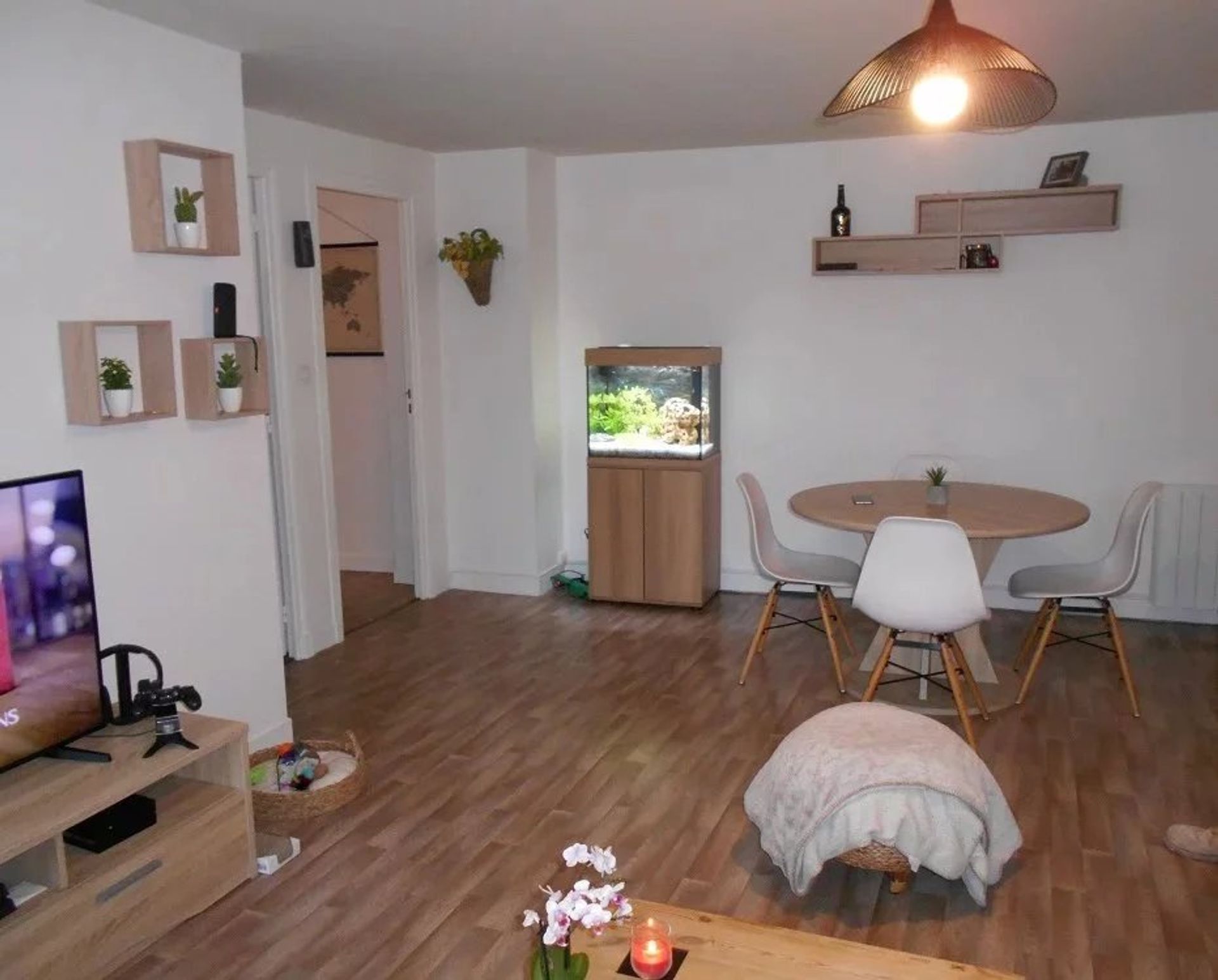 Andet i Nantes, Pays de la Loire 12539000