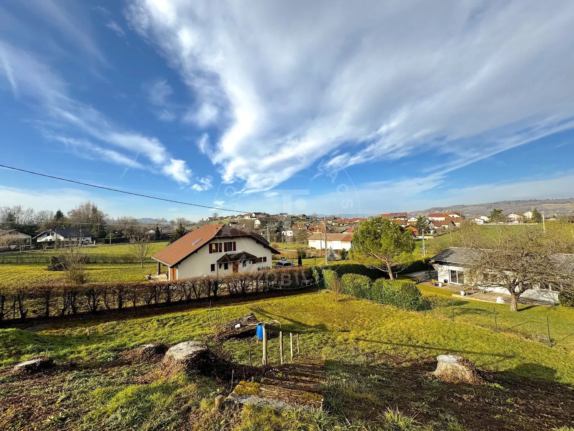 Terre dans Maclamod, Auvergne-Rhône-Alpes 12539013