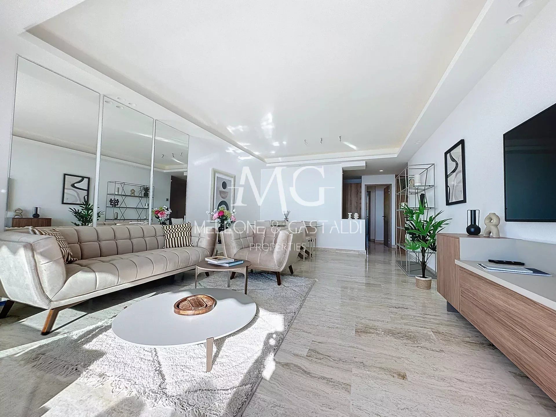 Condominio nel Cannes, Alpes-Maritimes 12539080