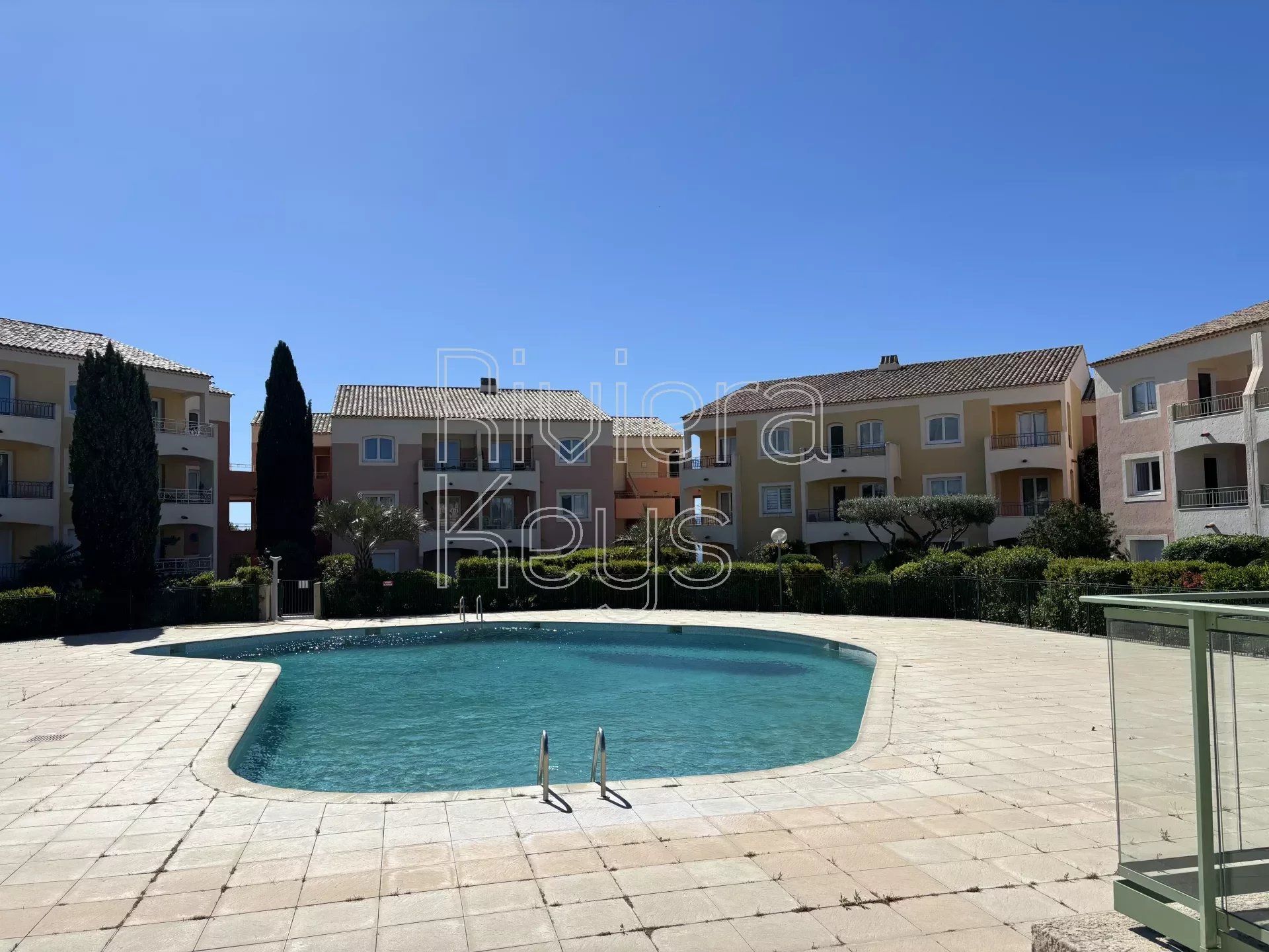 Condominio en Les Issambres, Var 12539165