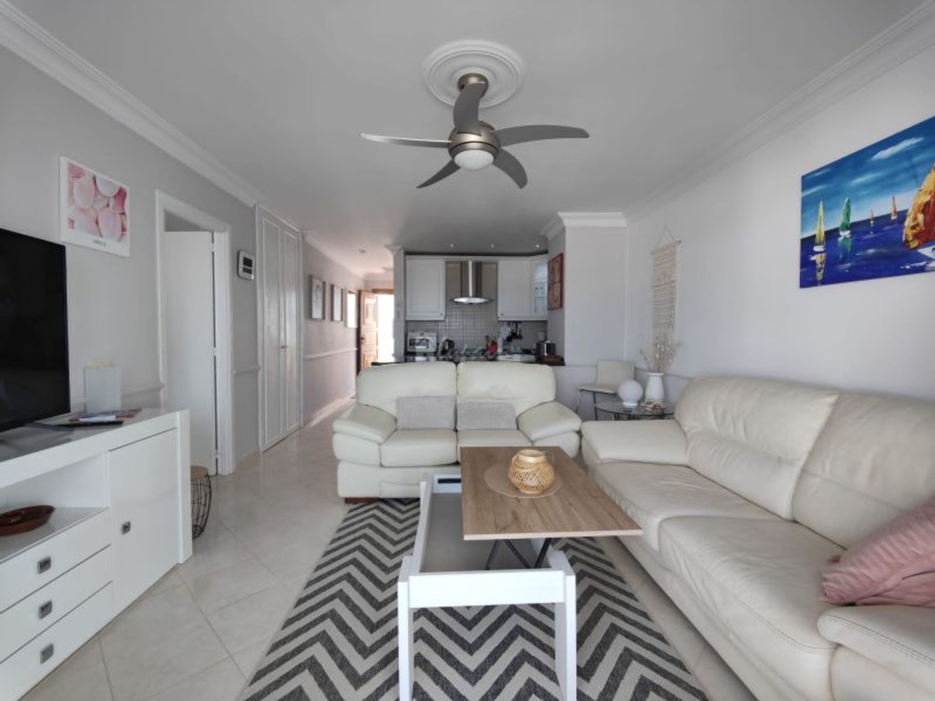 Condominium in Arona, Canarias 12539706