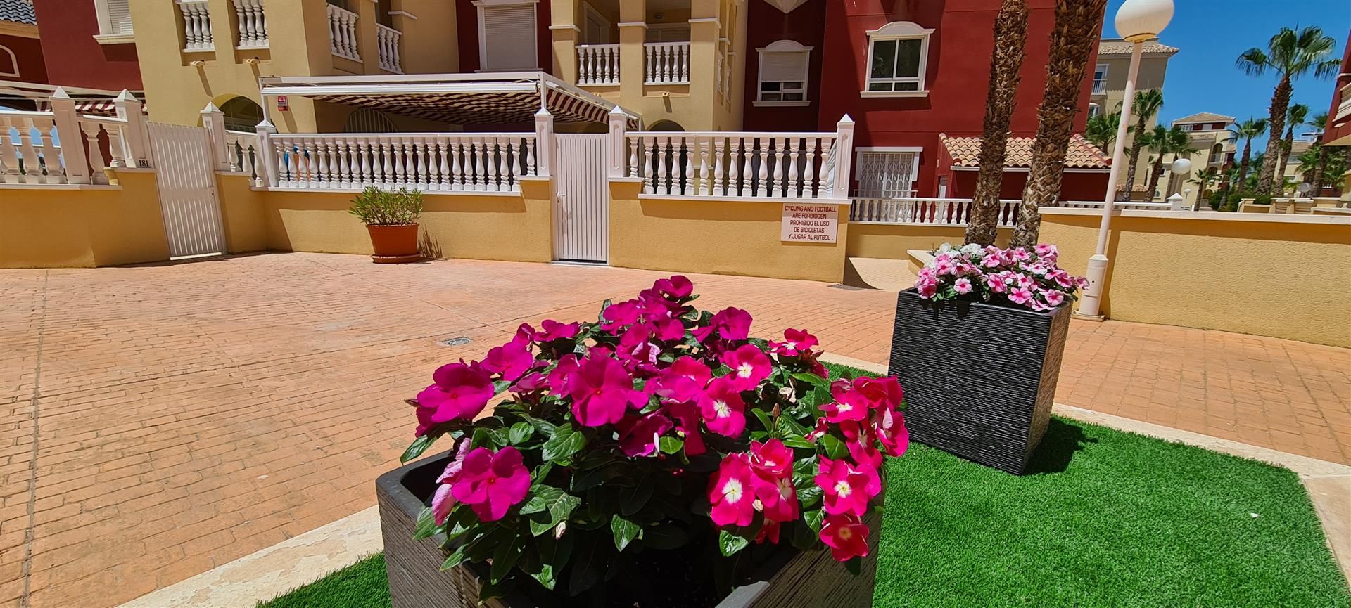 Condominium in Los Alcázares, Murcia 12539951