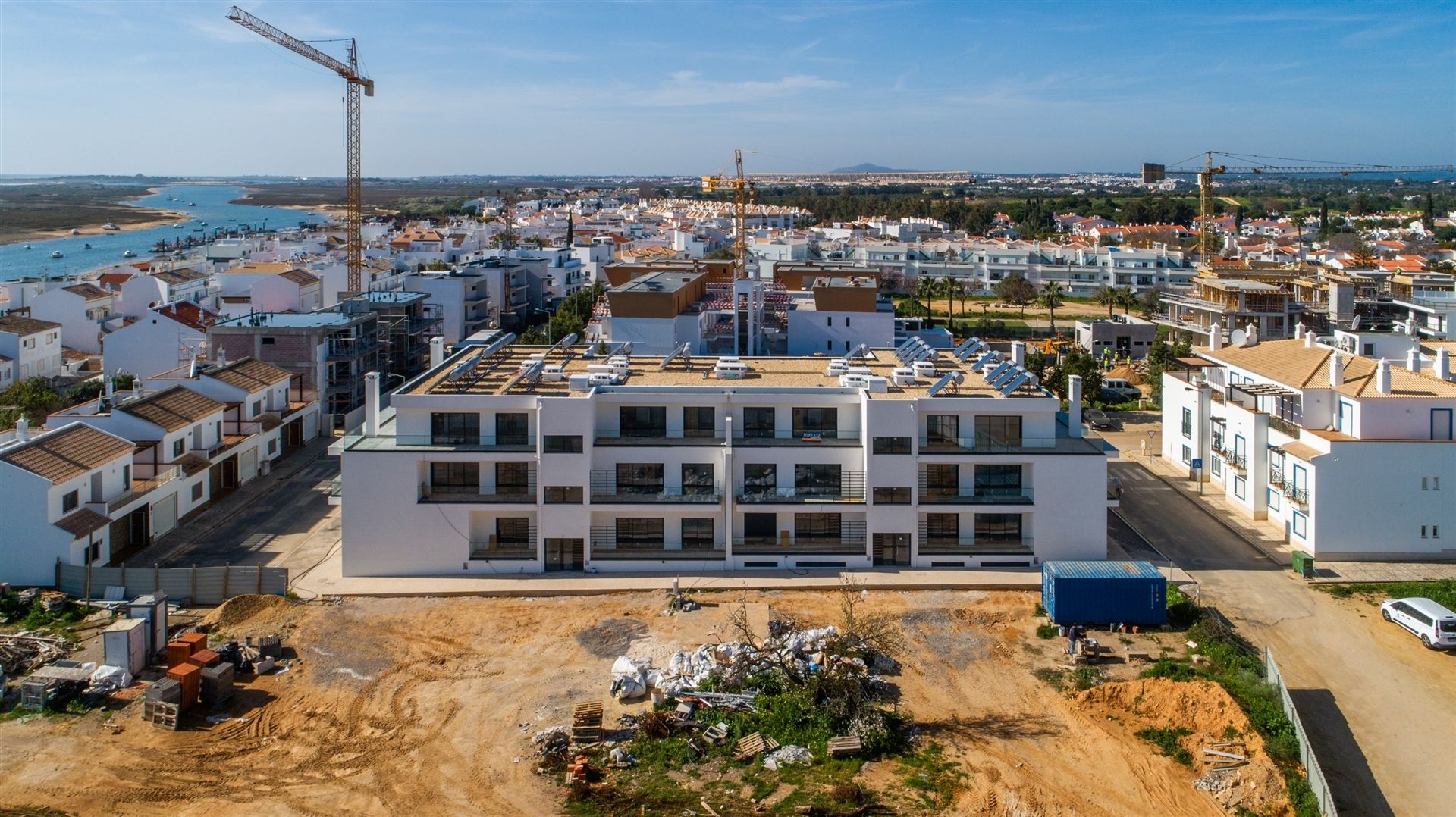 Condominium in Tavira, Faro 12540679