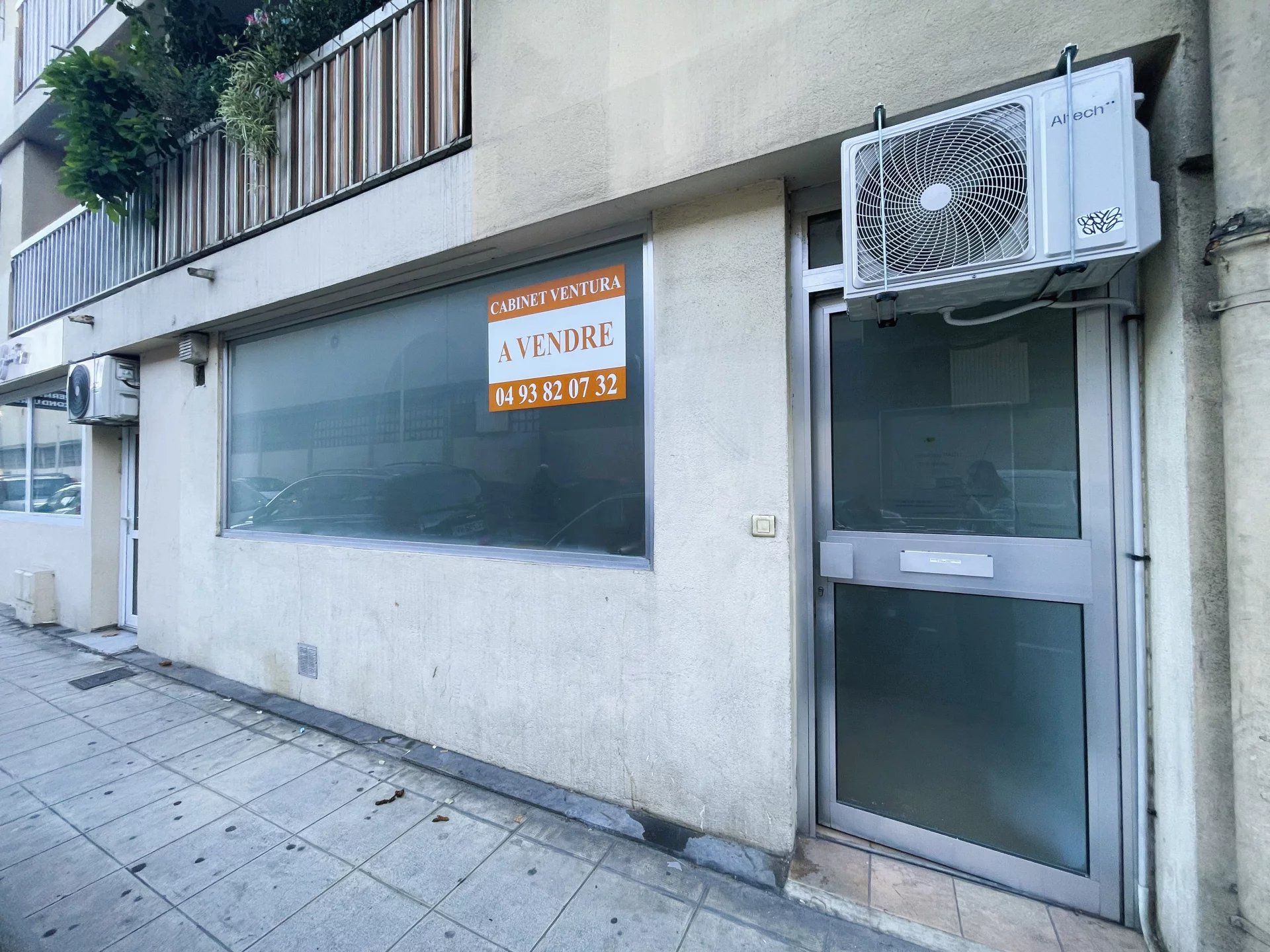 Comercial no Nice, Alpes-Maritimes 12542651