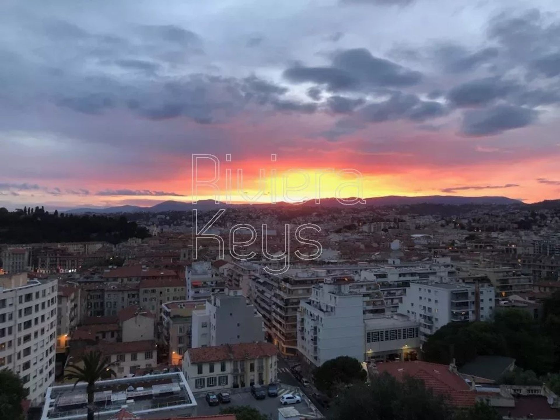 Condominium in Nice, Alpes-Maritimes 12542704