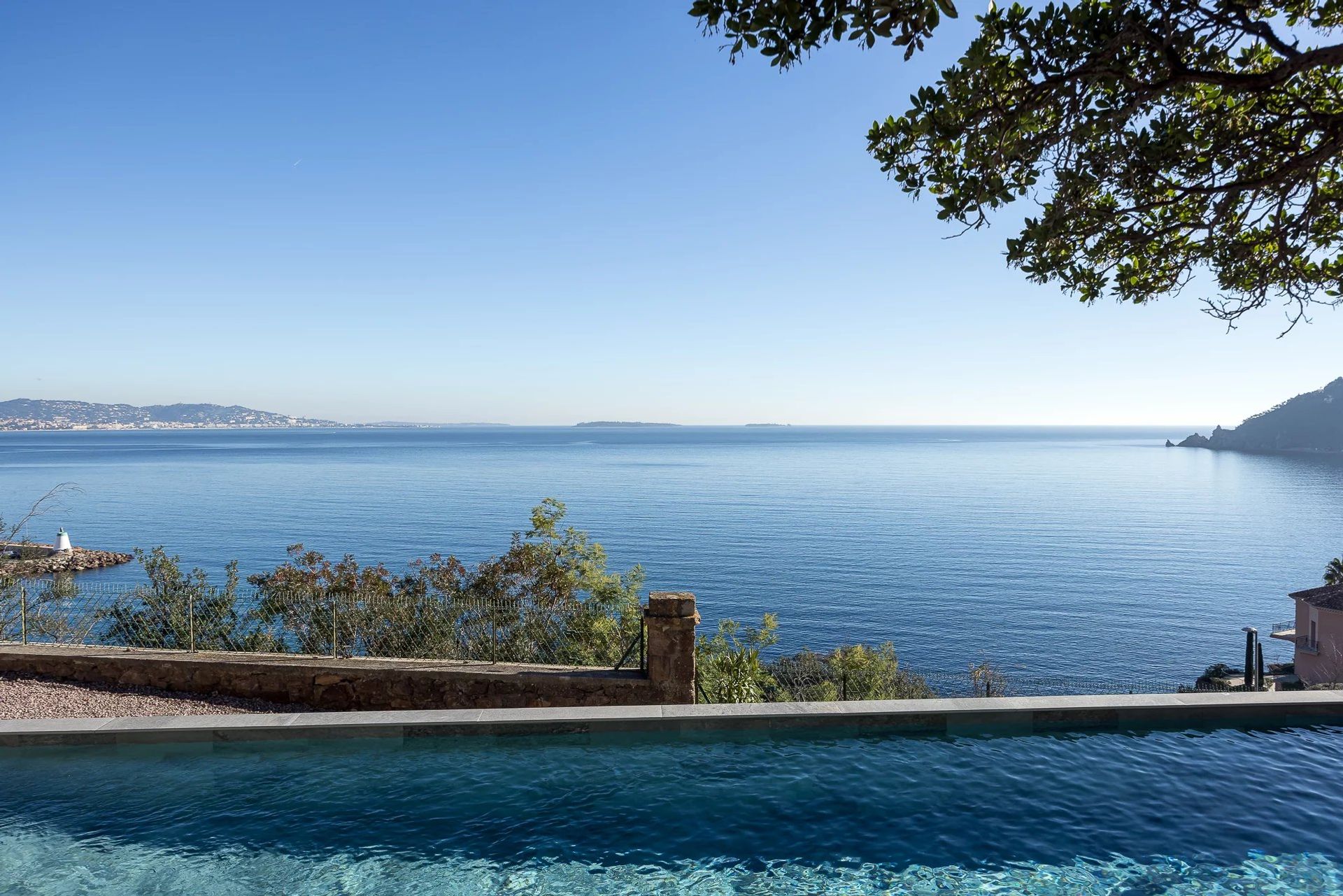 Haus im Théoule-sur-Mer, Provence-Alpes-Côte d'Azur 12543345