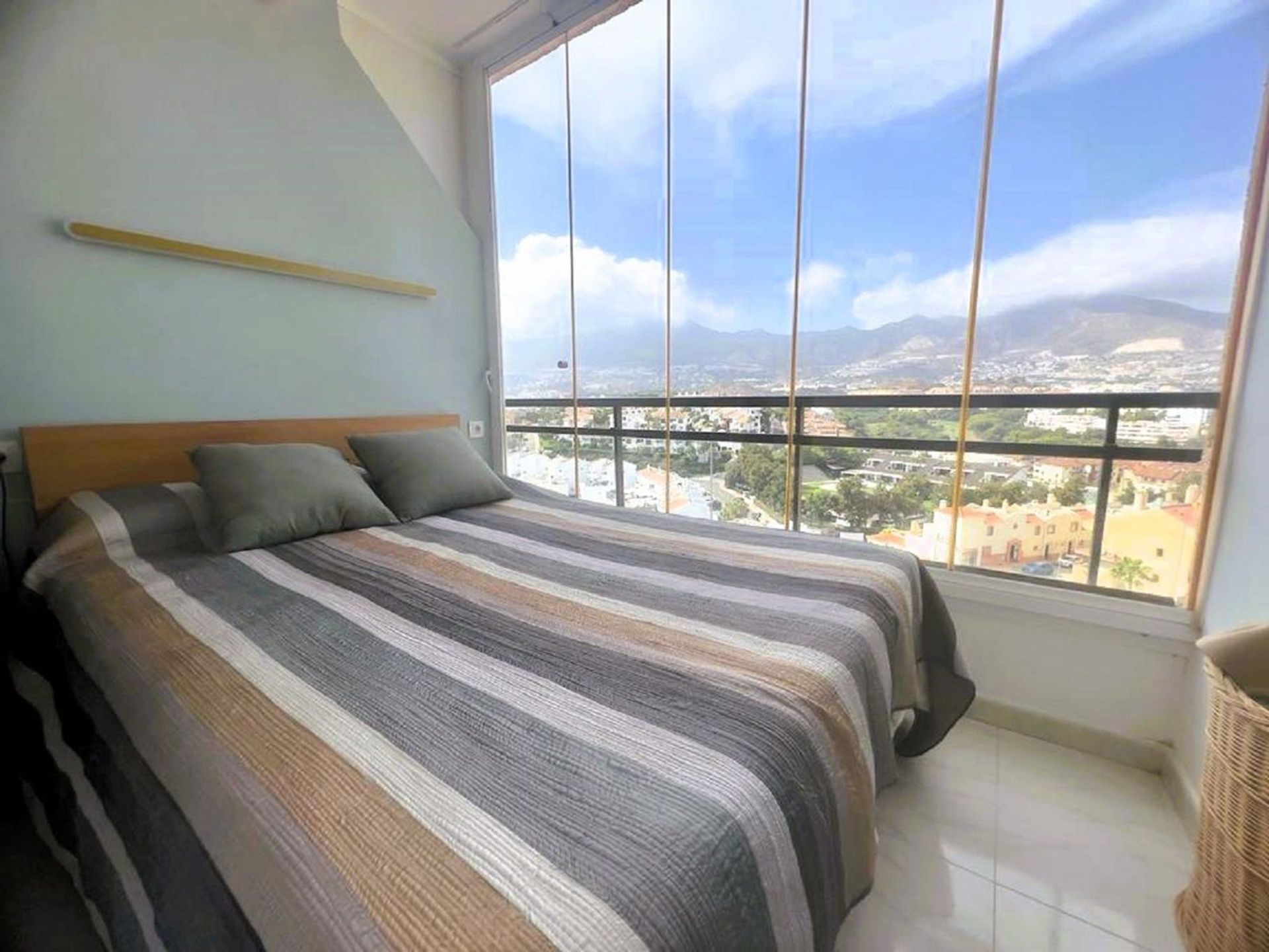 Condominio en Benalmádena, Andalucía 12543586