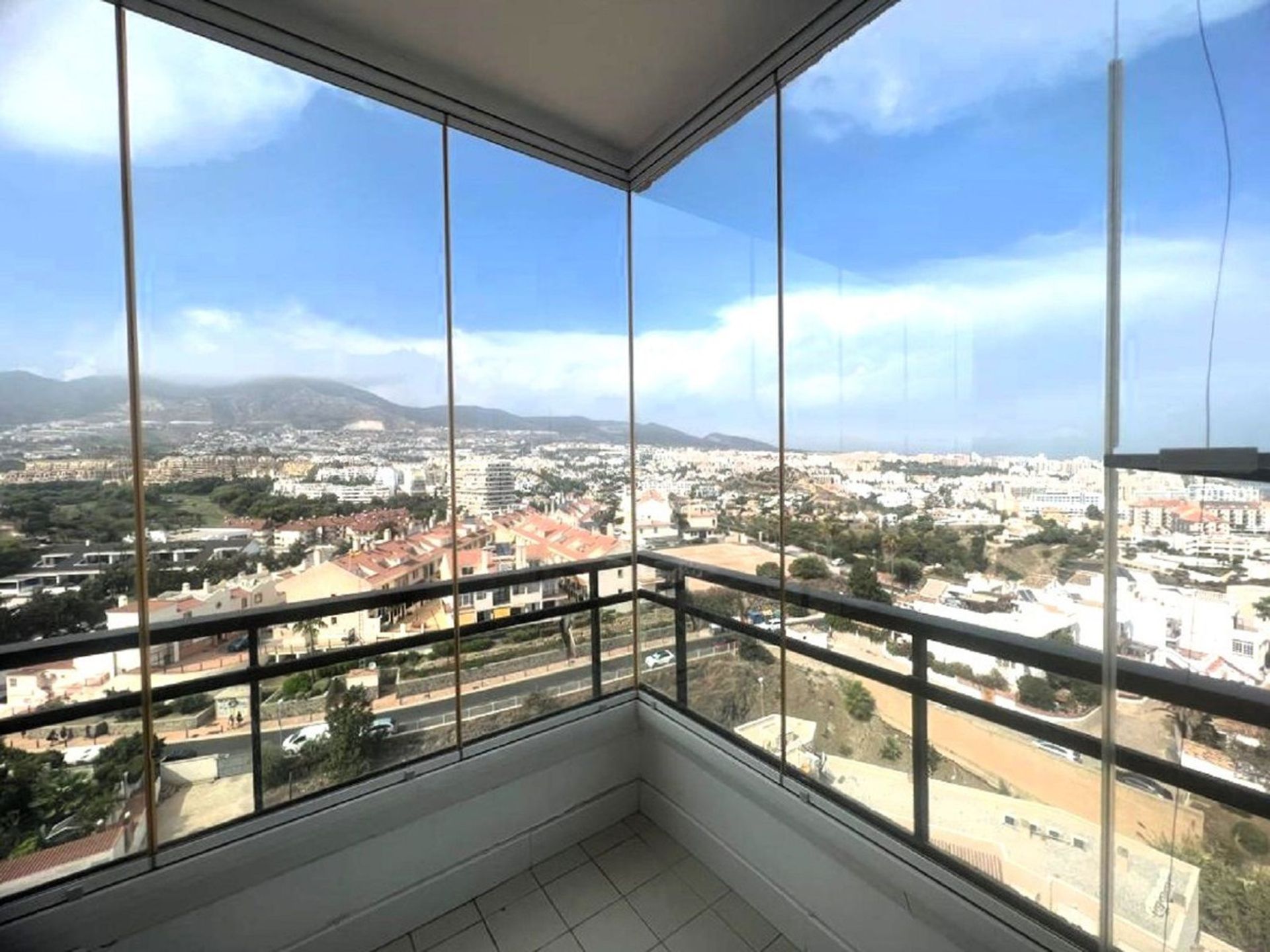 Condominio en Benalmádena, Andalucía 12543586