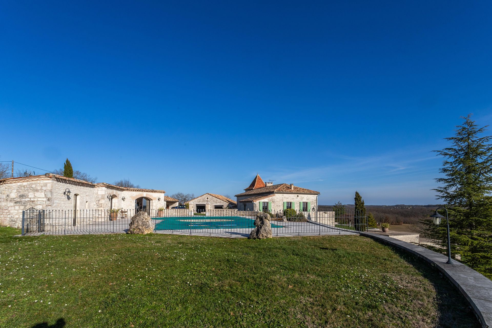 Hus i Montcuq-en-Quercy-Blanc, Occitanie 12543796